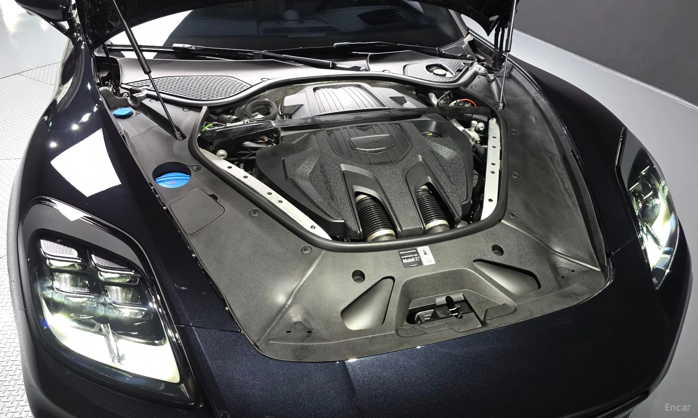 Porsche Panamera (976) превью 6