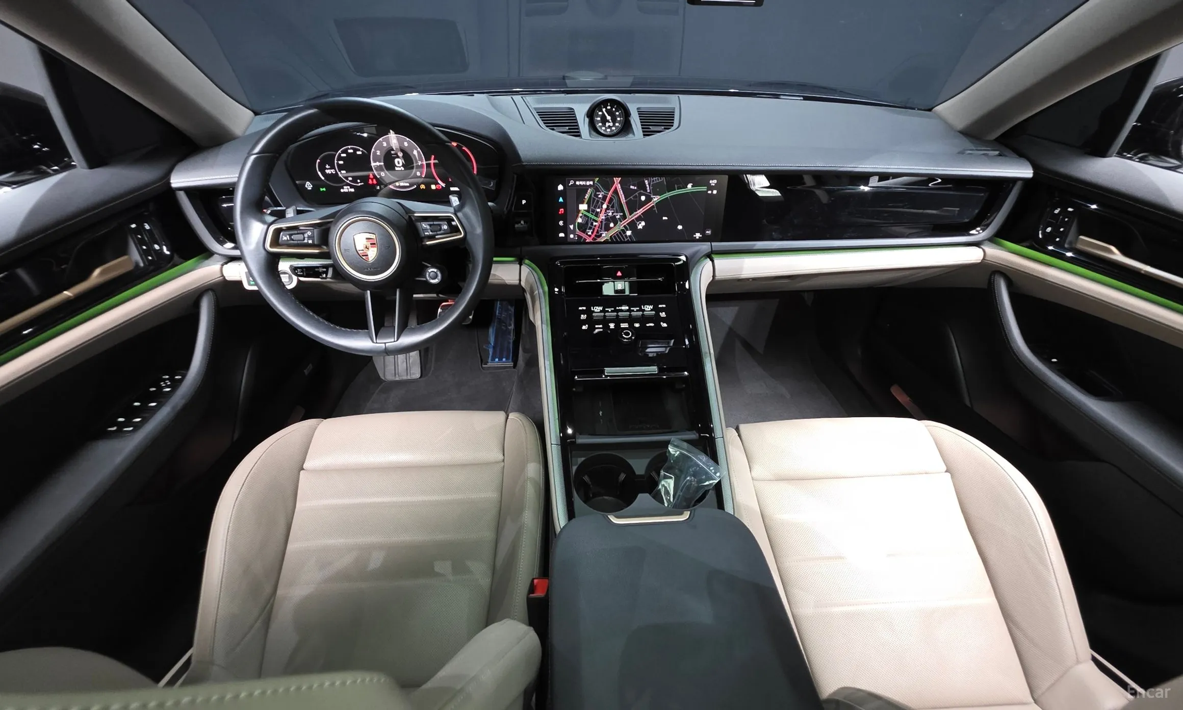 Porsche Panamera (976) превью 7