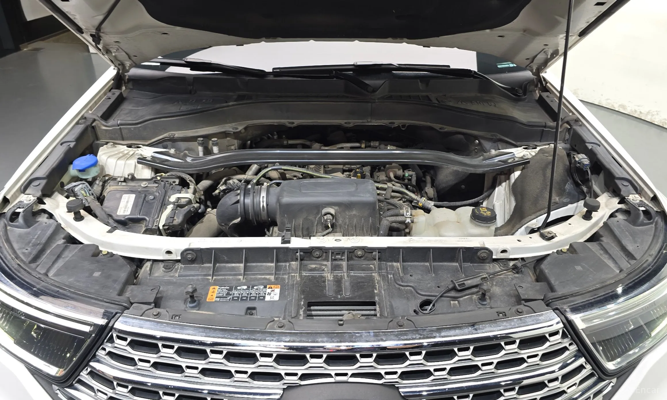 Ford Explorer 6th Generation превью 6
