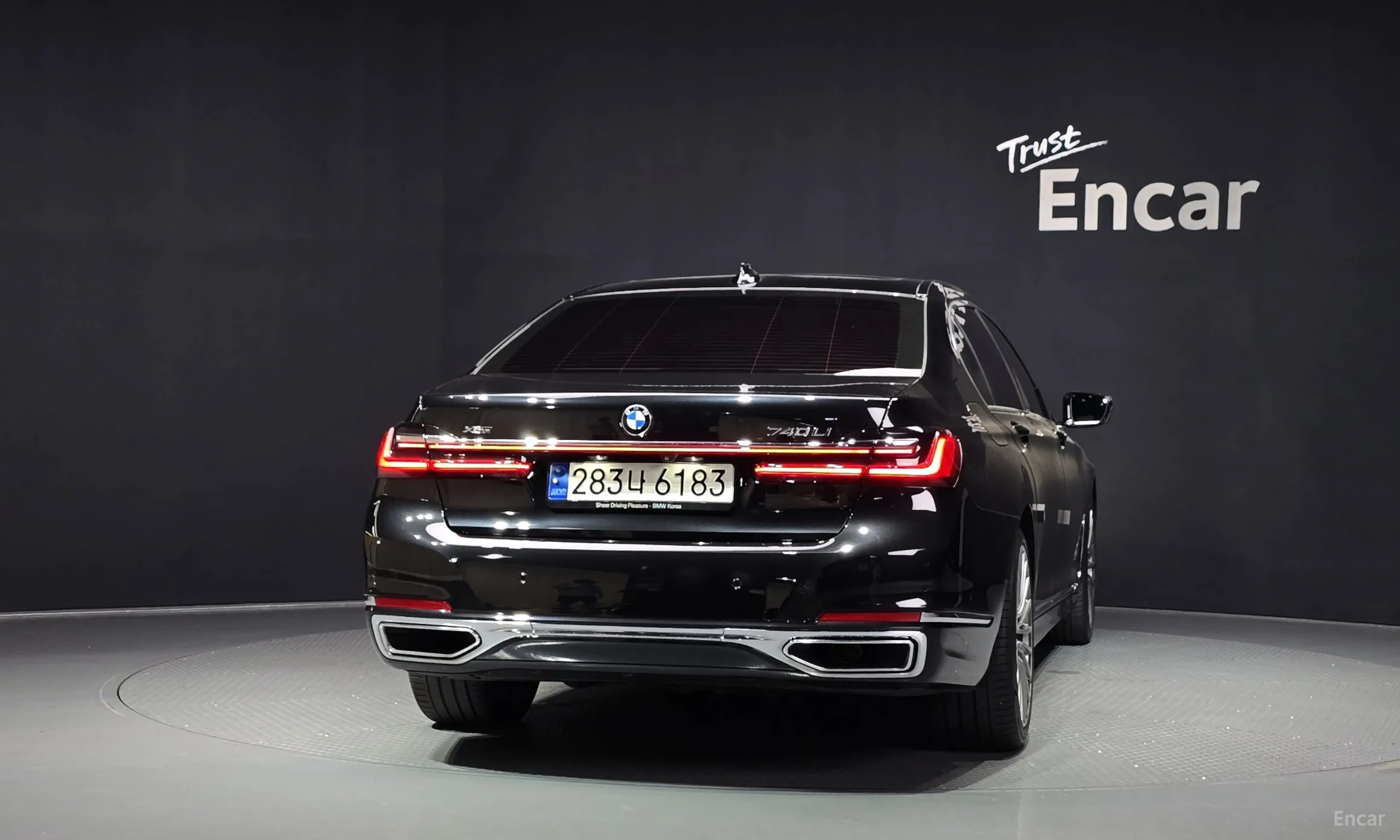 BMW 7 Series (G11) превью 4