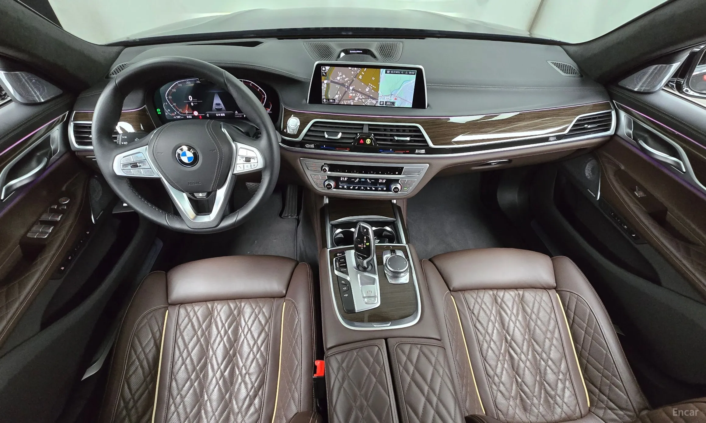 BMW 7 Series (G11) превью 7