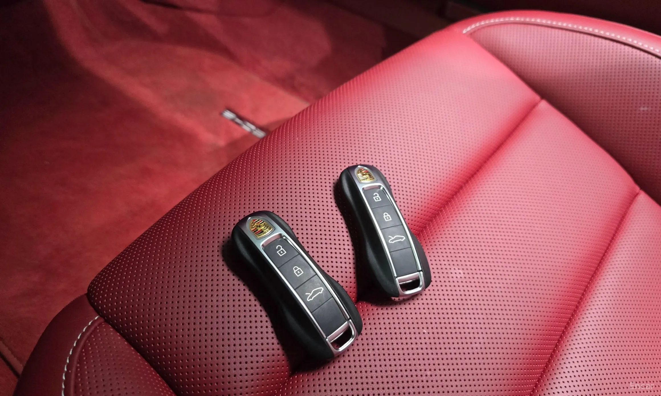 Porsche 911 (992) превью 15