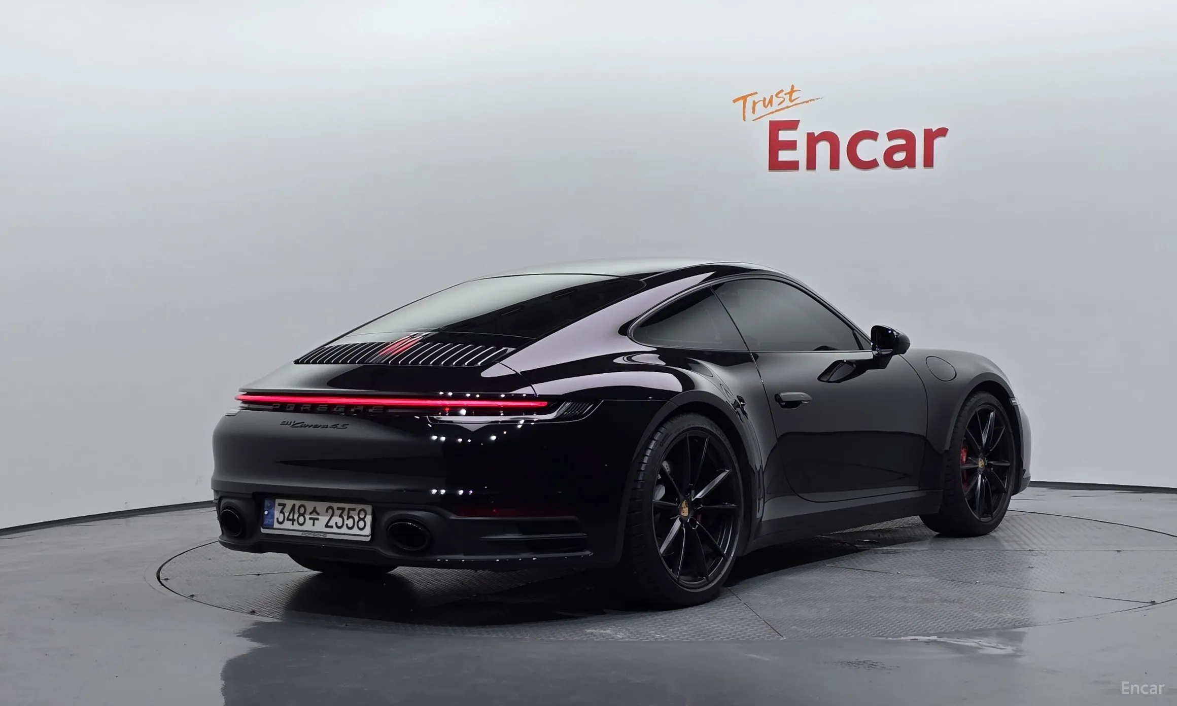 Porsche 911 (992)