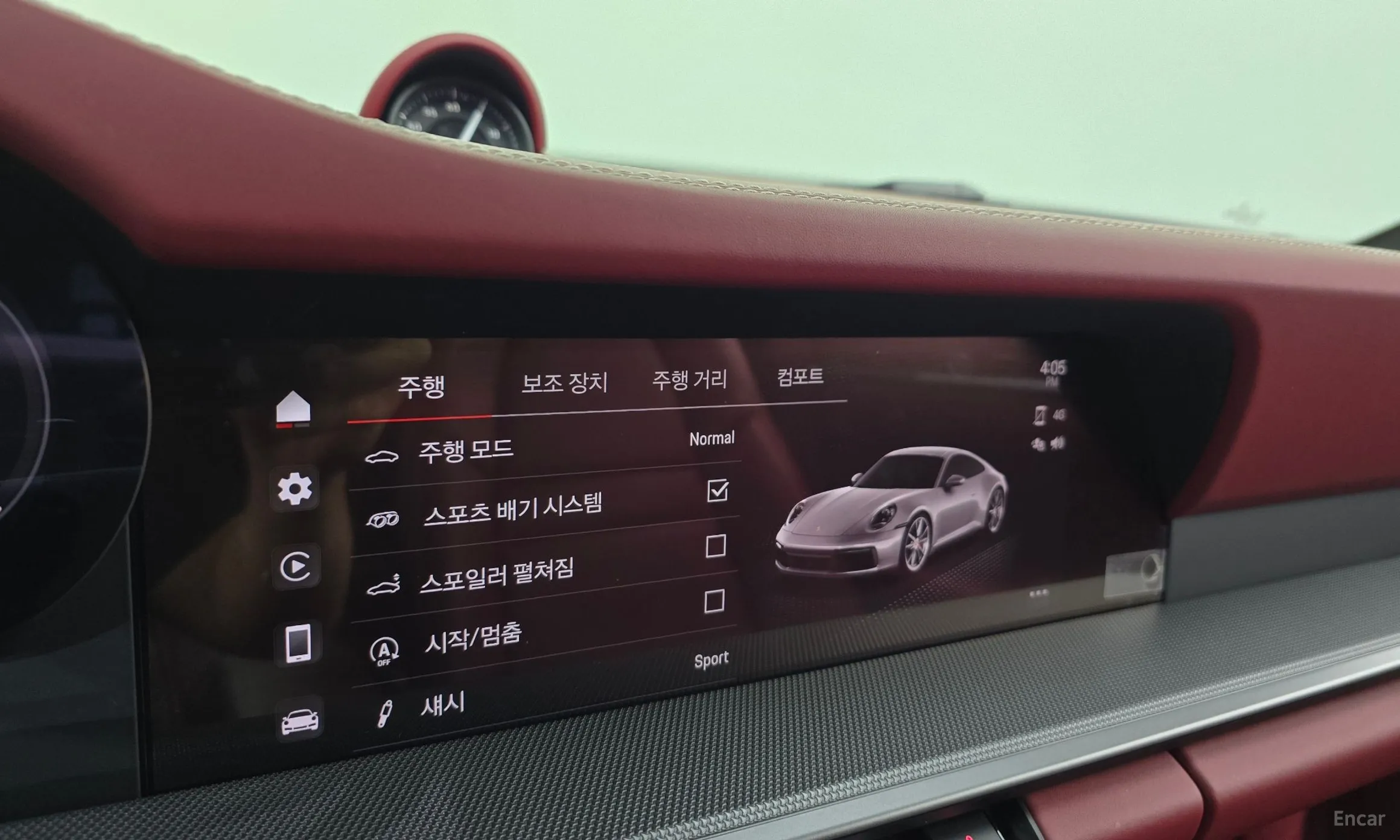 Porsche 911 (992) превью 20