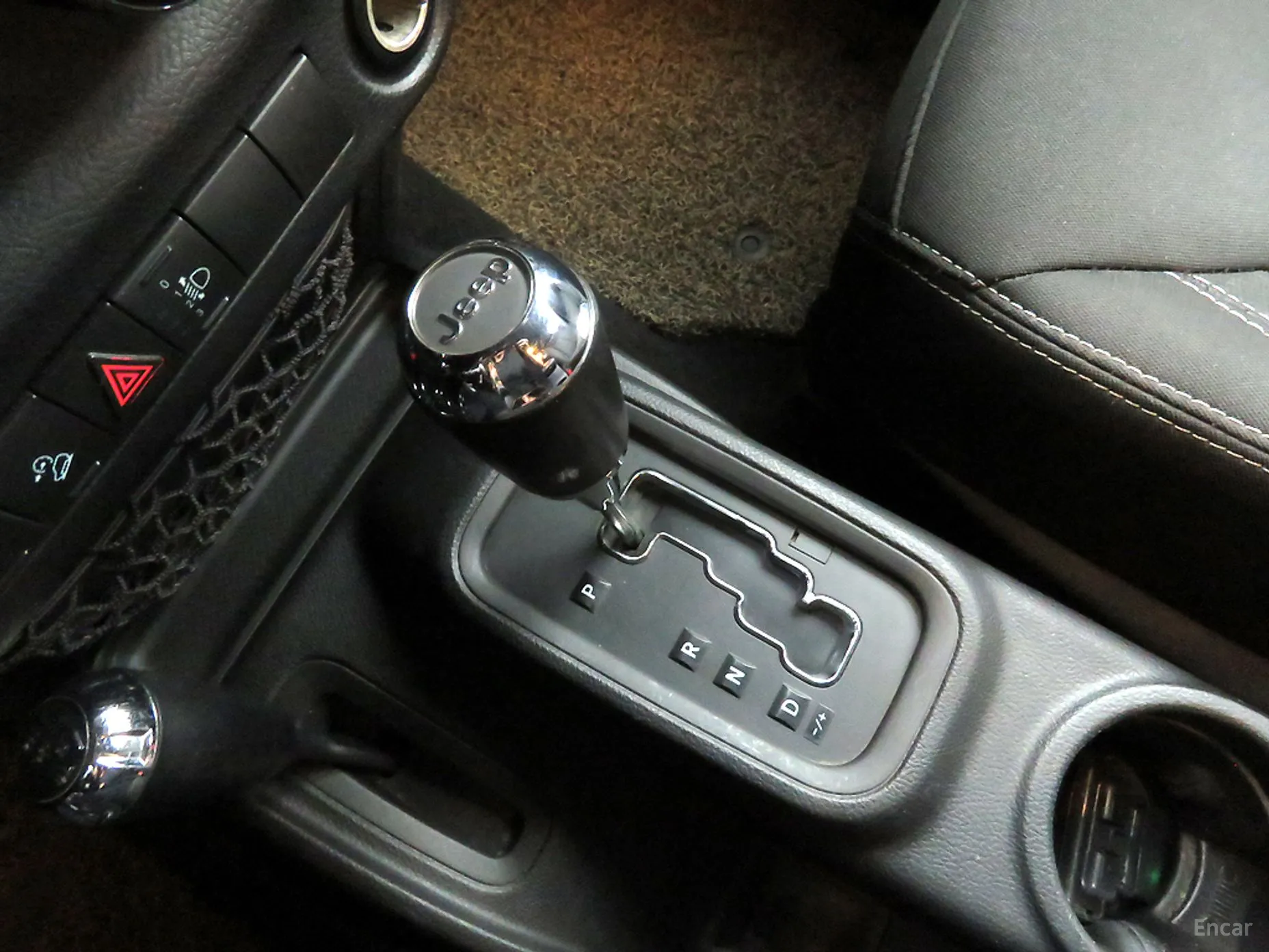 Jeep Wrangler (JK) превью 11