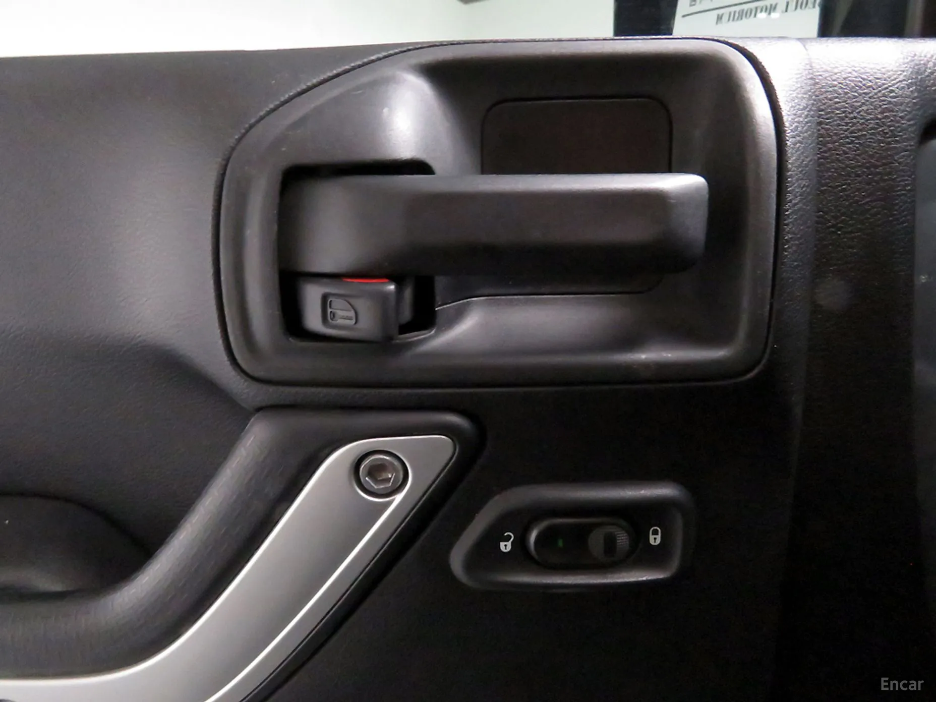 Jeep Wrangler (JK) превью 17