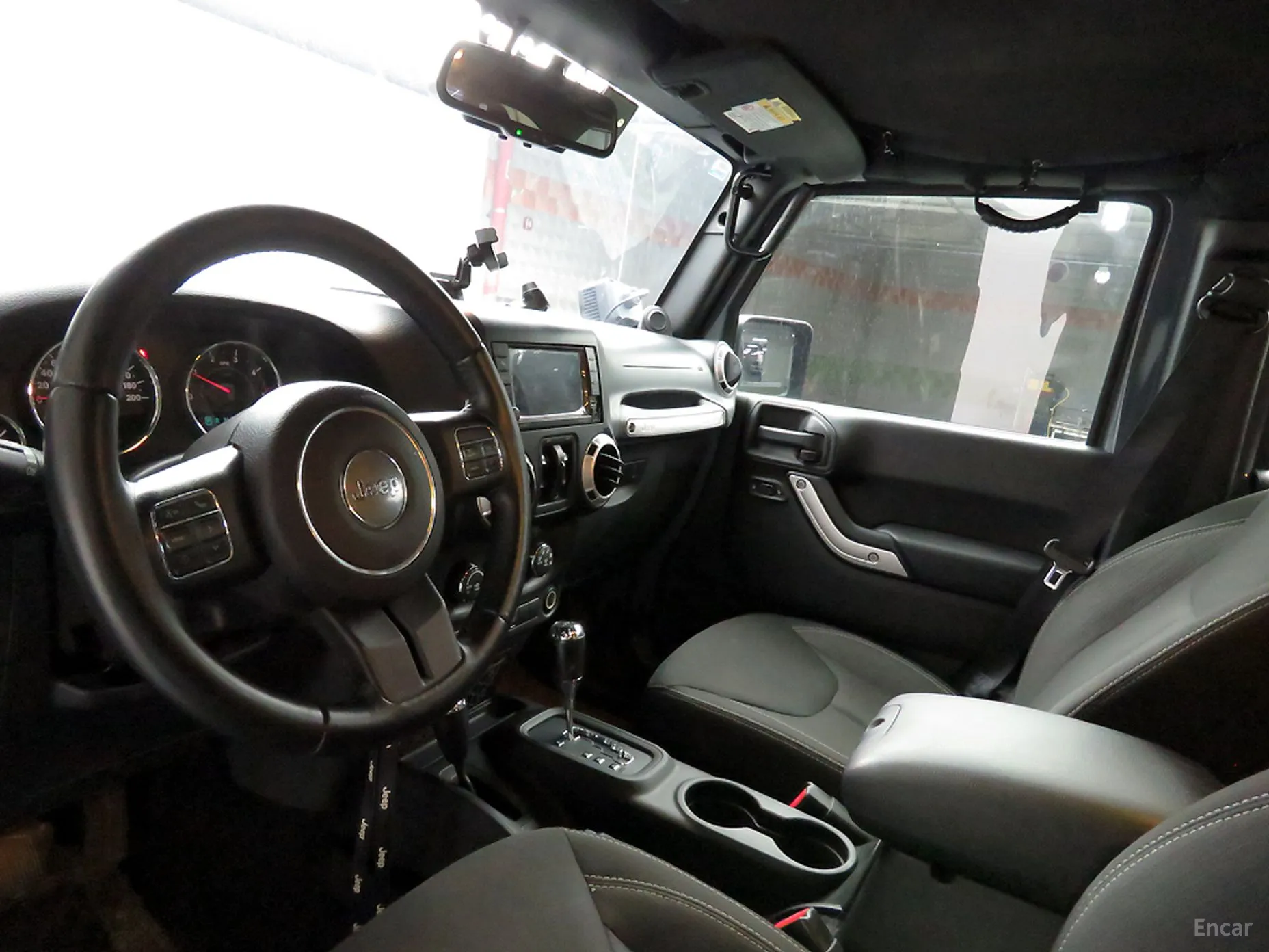 Jeep Wrangler (JK) превью 7