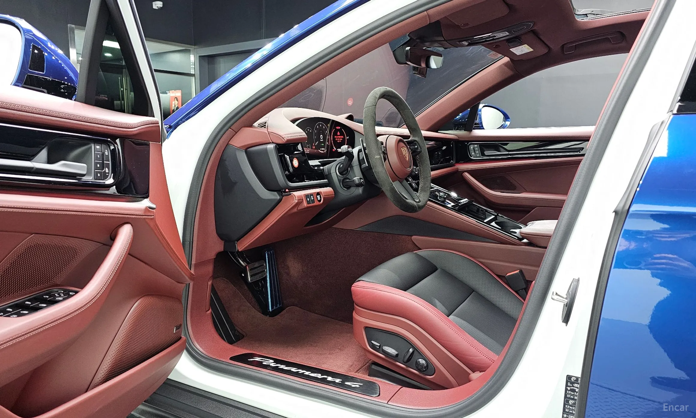 Porsche Panamera (976) превью 10