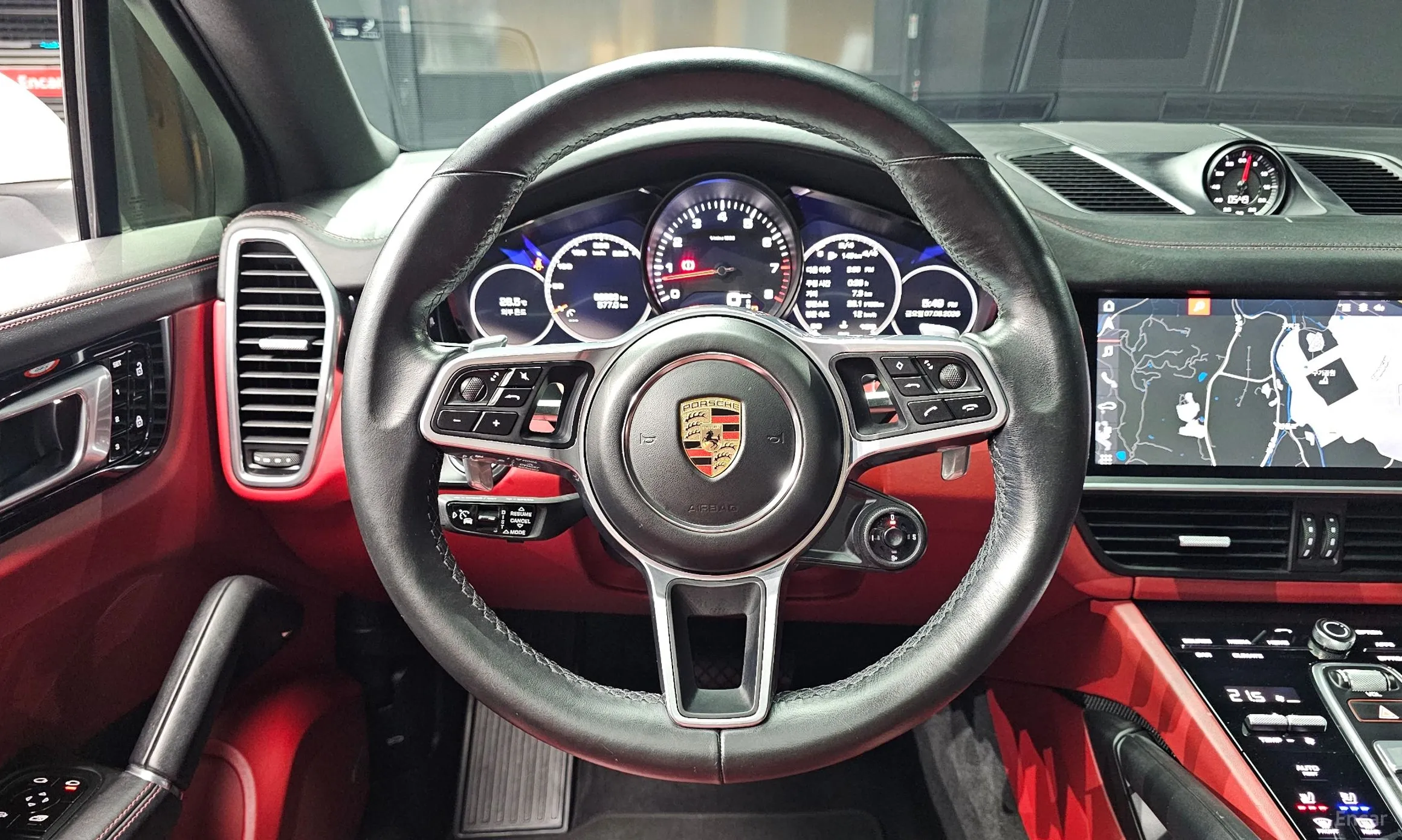 Porsche Cayenne (PO536) превью 13