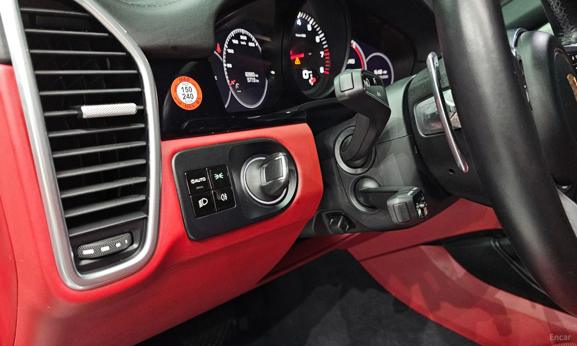 Porsche Cayenne (PO536) превью 19
