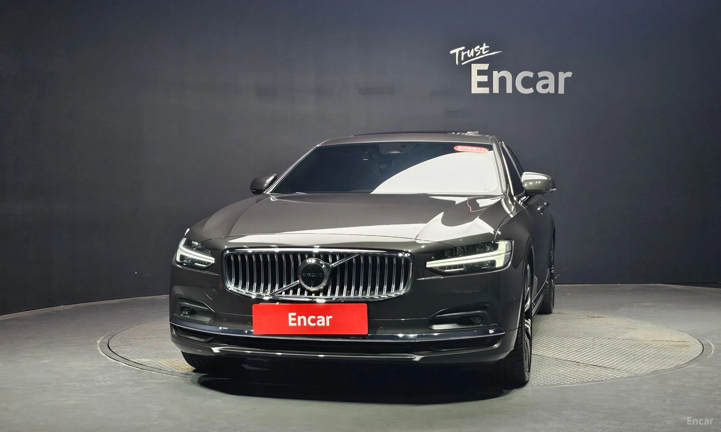 Volvo S90 превью 3