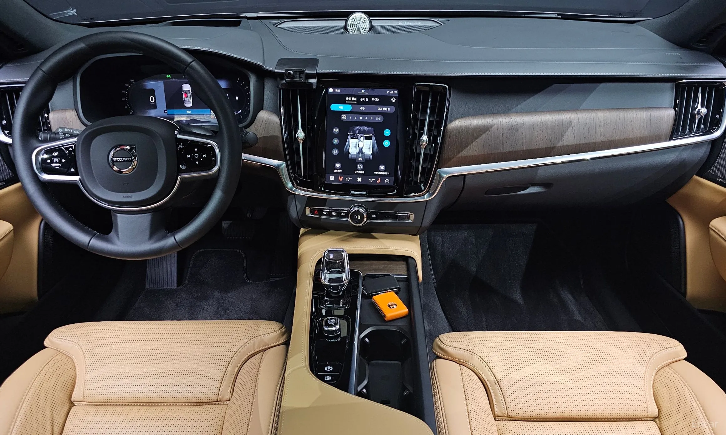 Volvo S90 превью 7