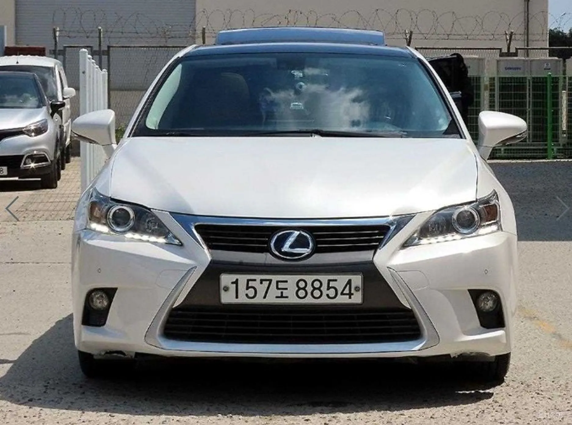 Lexus CT200h