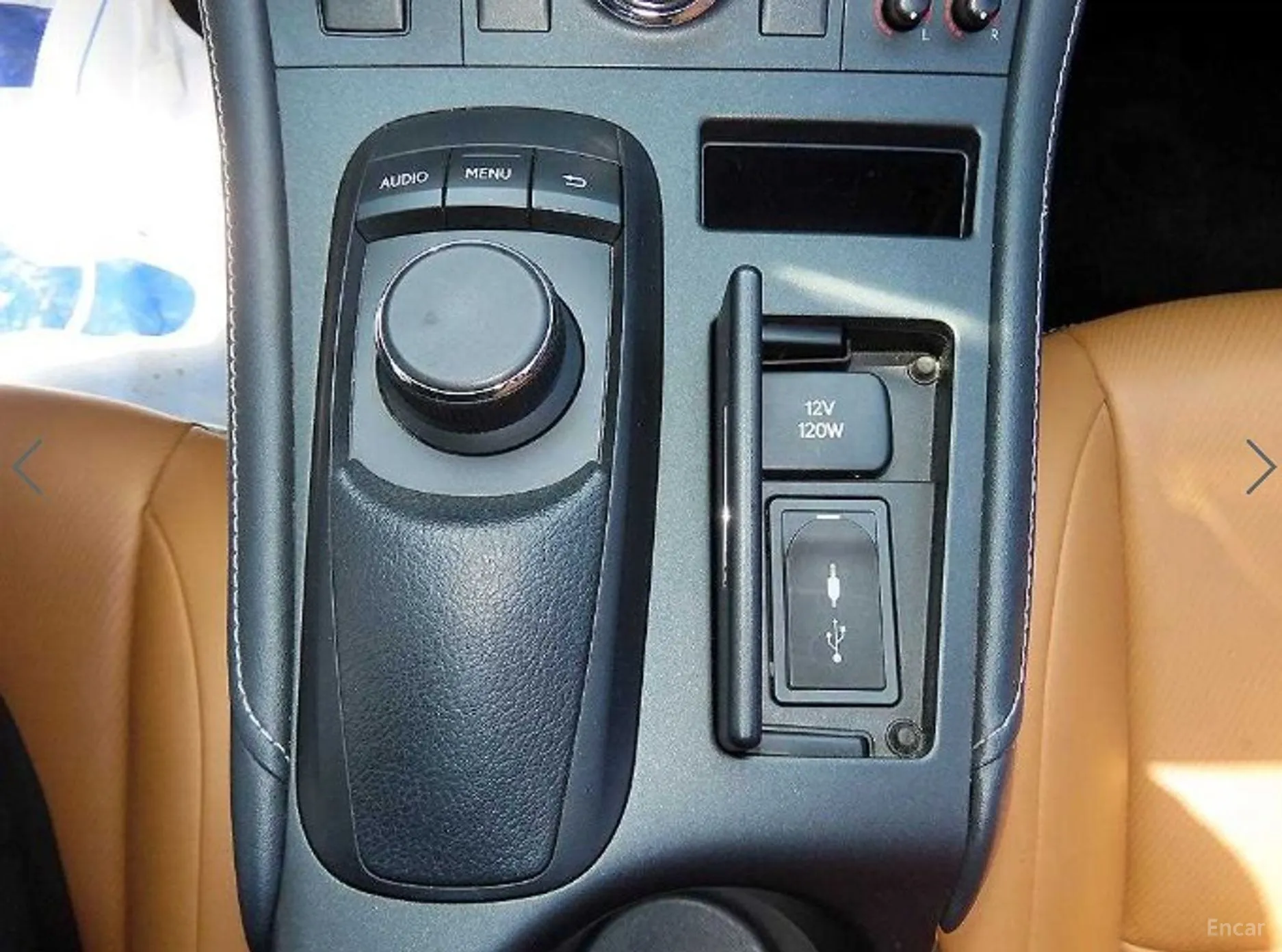 Lexus CT200h превью 13
