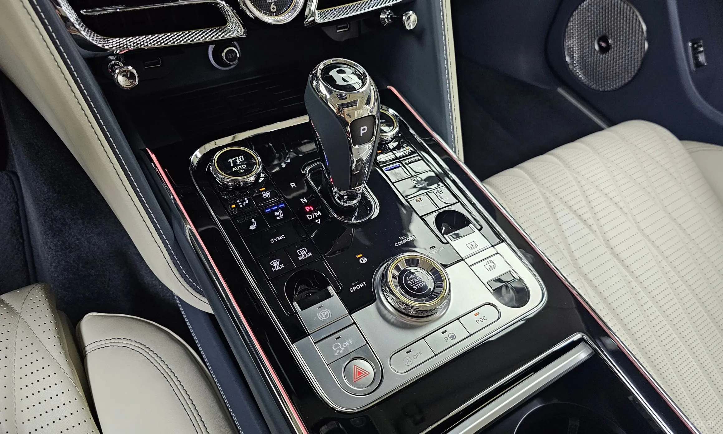 Bentley Flying Spur 3rd Generation превью 9
