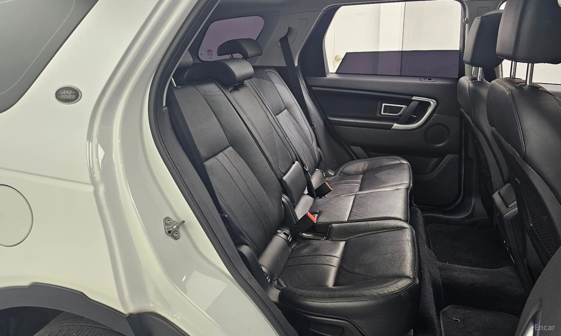 Land Rover Discovery Sports превью 11