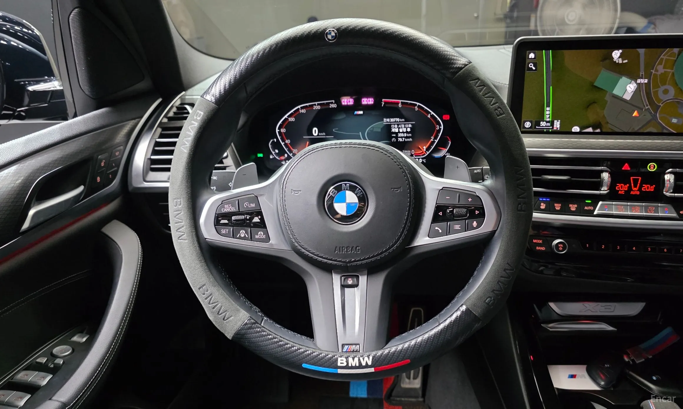 BMW X3 (G01) превью 13