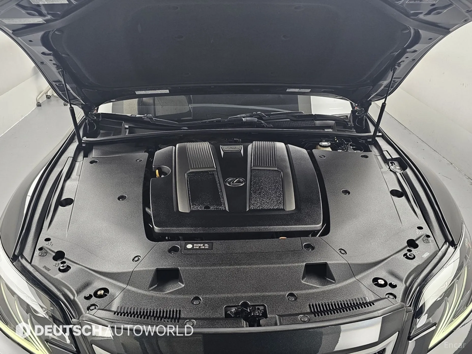 Lexus LS500 5th Generation превью 6