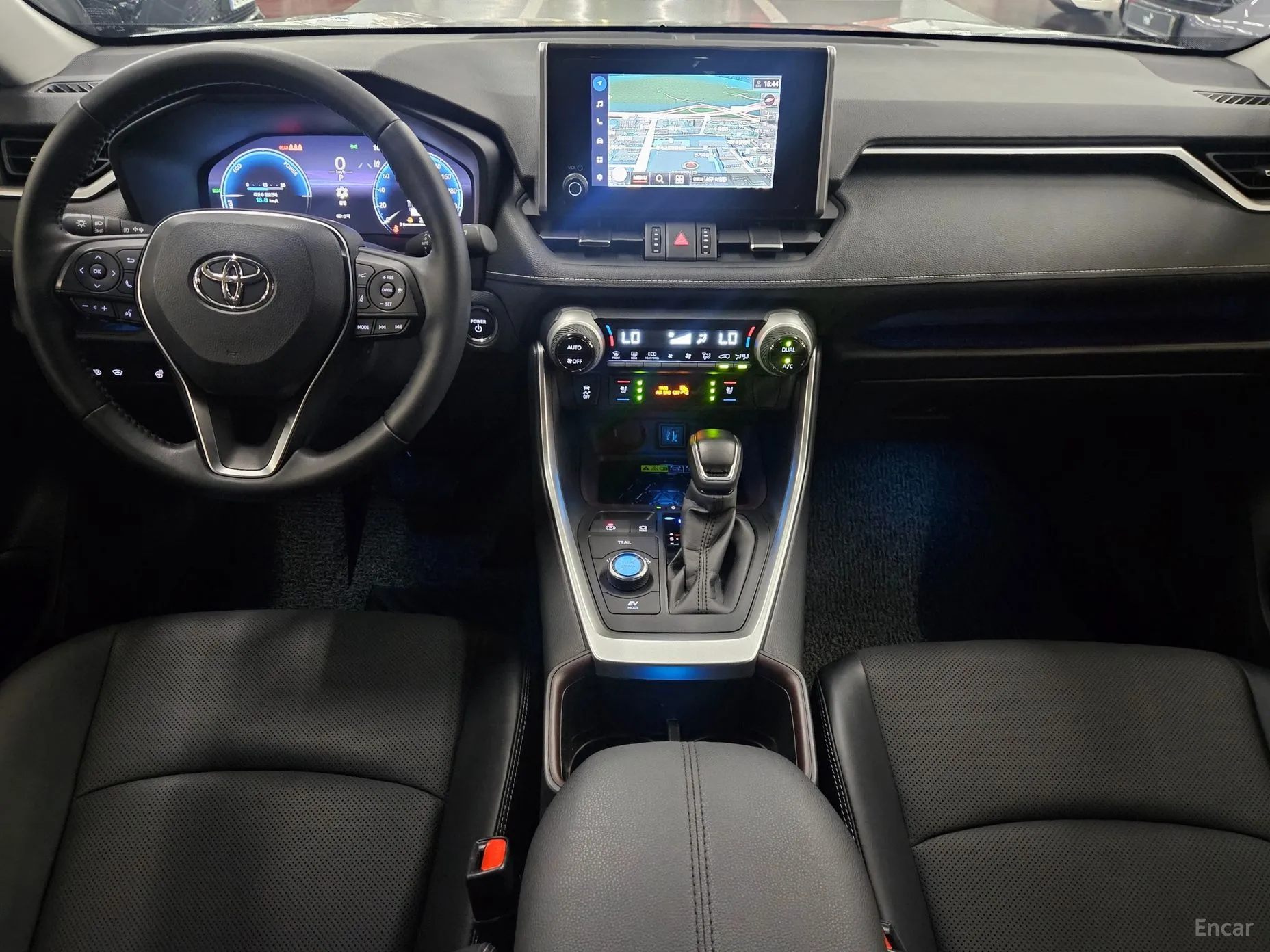 Toyota RAV4 5th Generation превью 10