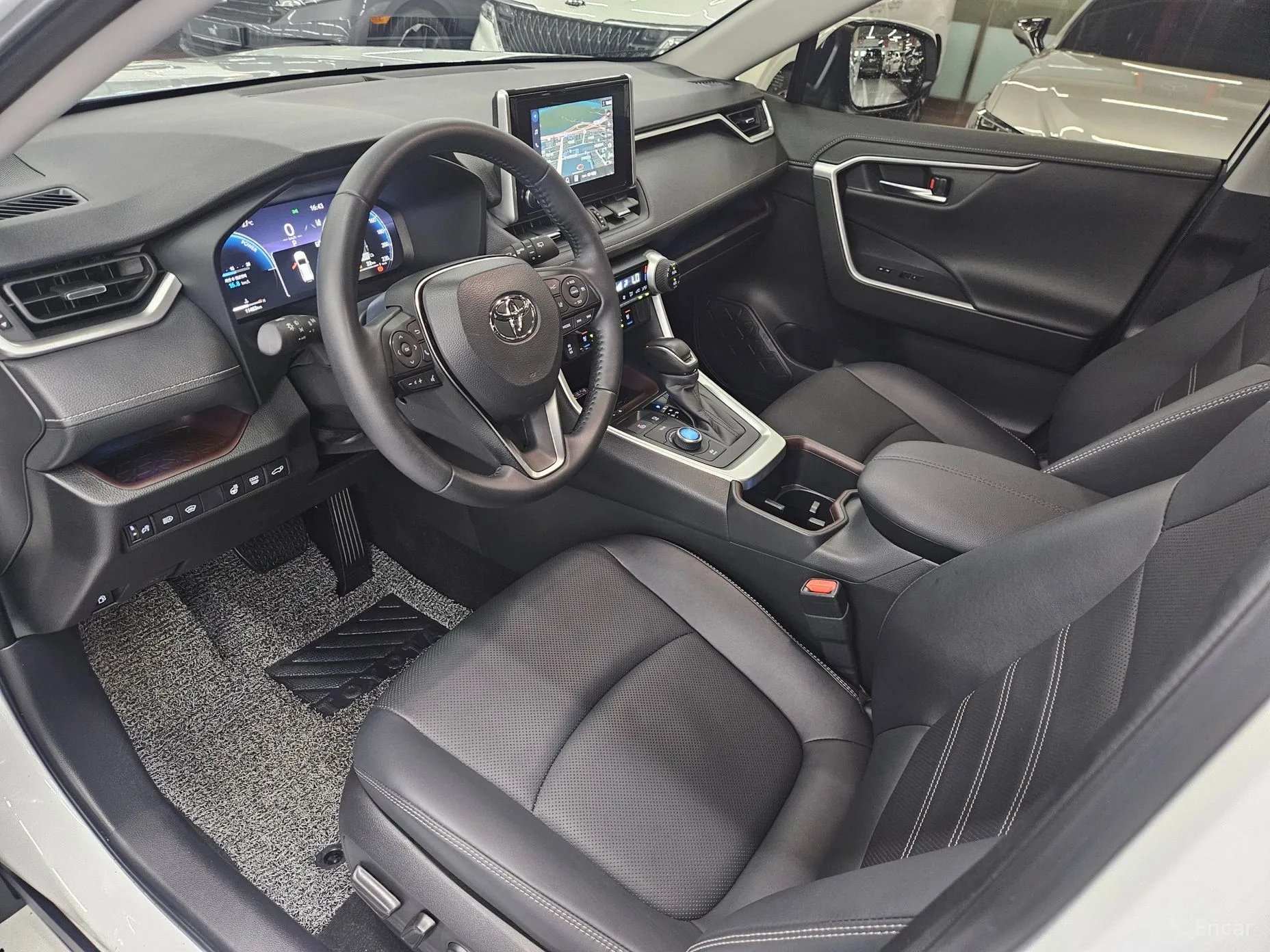 Toyota RAV4 5th Generation превью 13