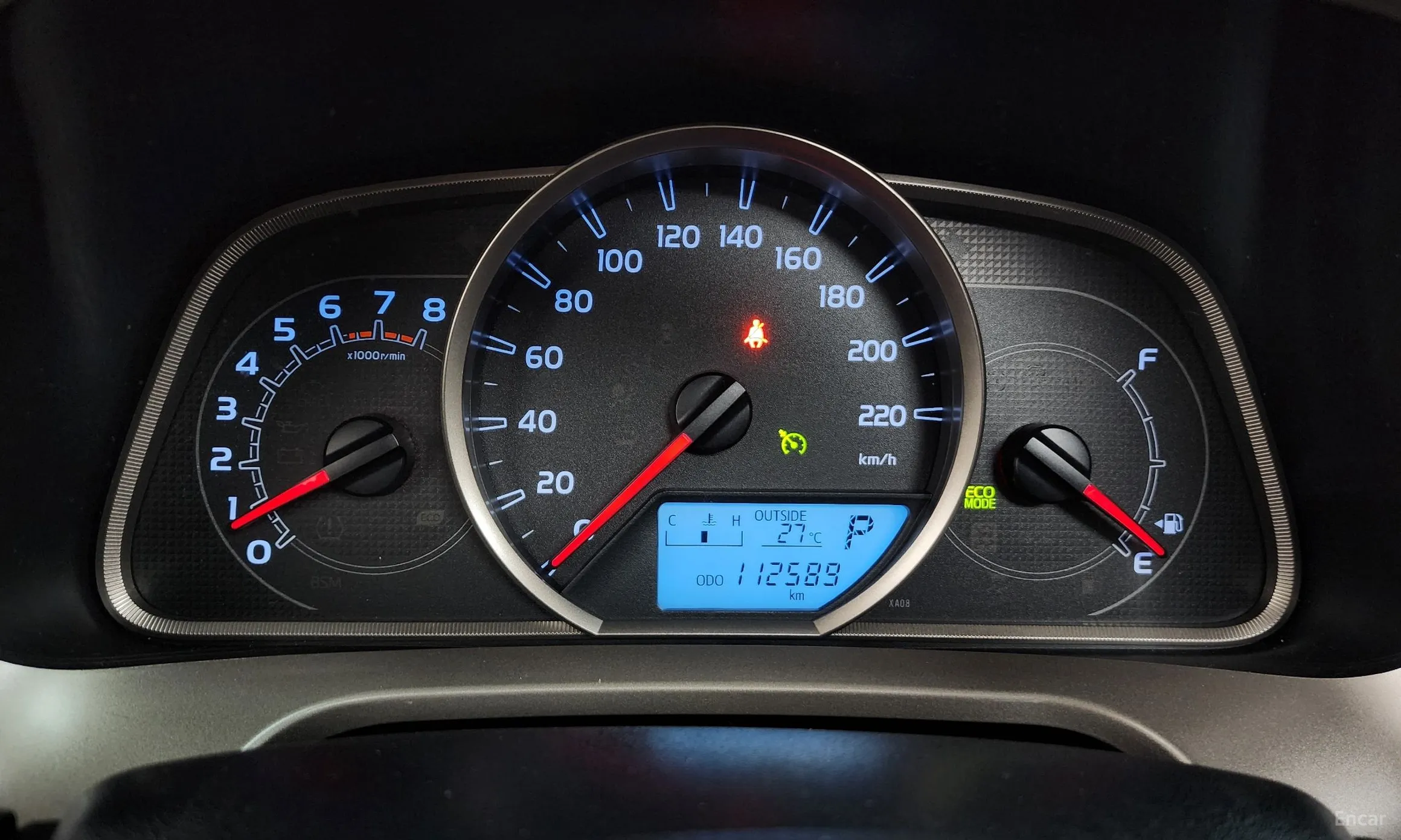 Toyota RAV4 превью 8