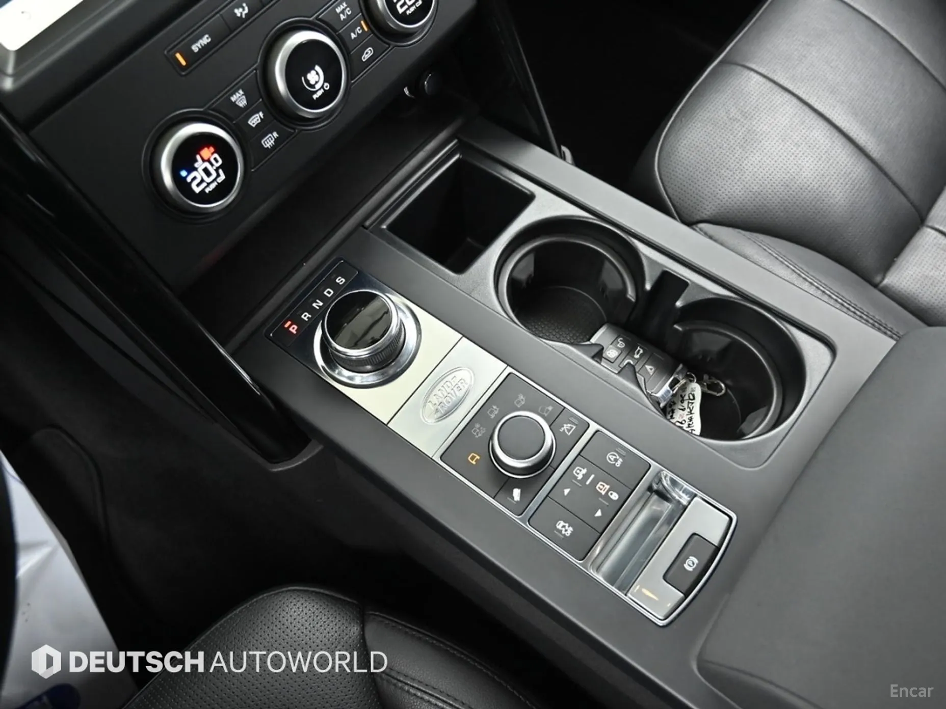 Land Rover Discovery 5 превью 10