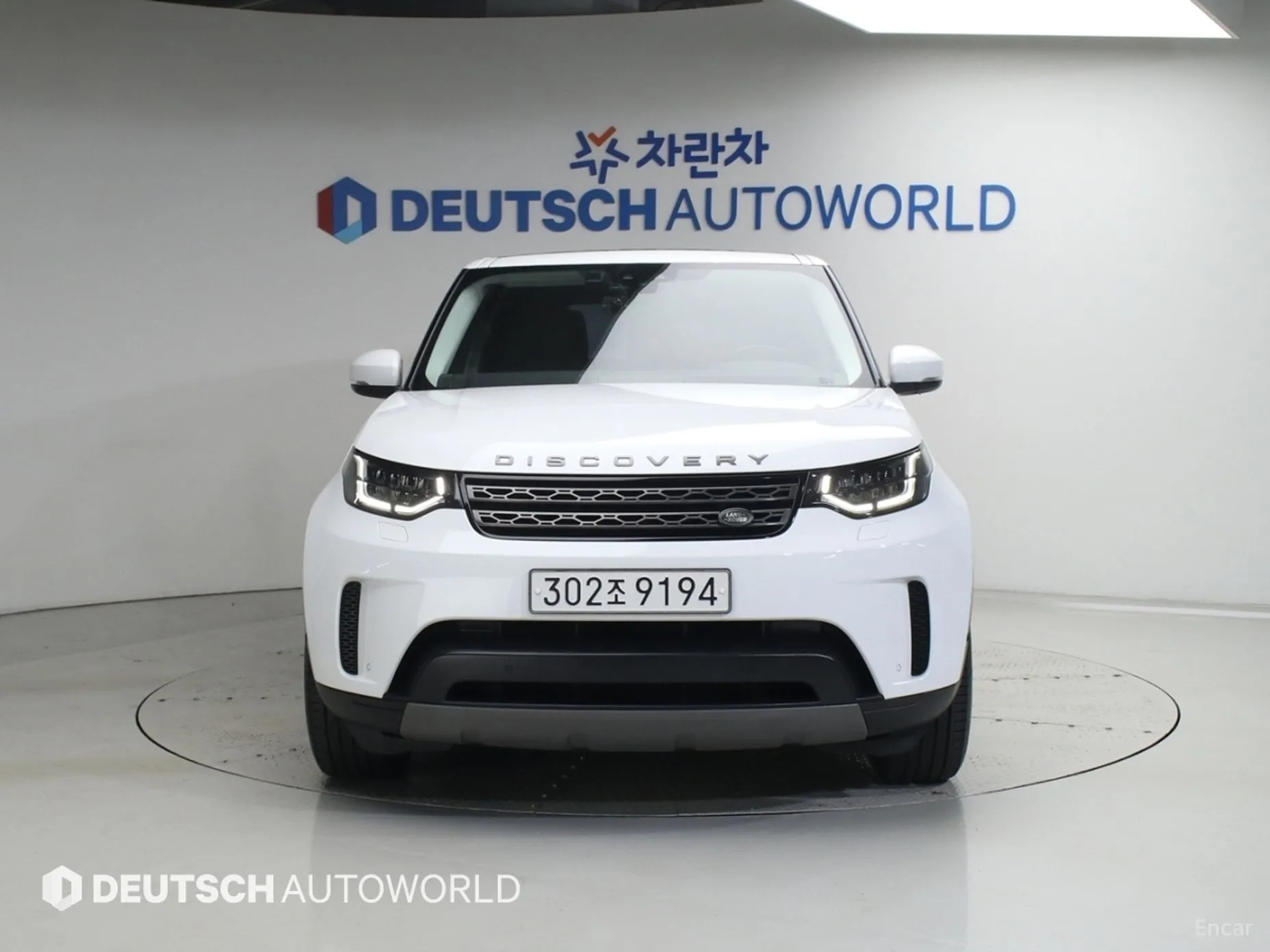 Land Rover Discovery 5 превью 3