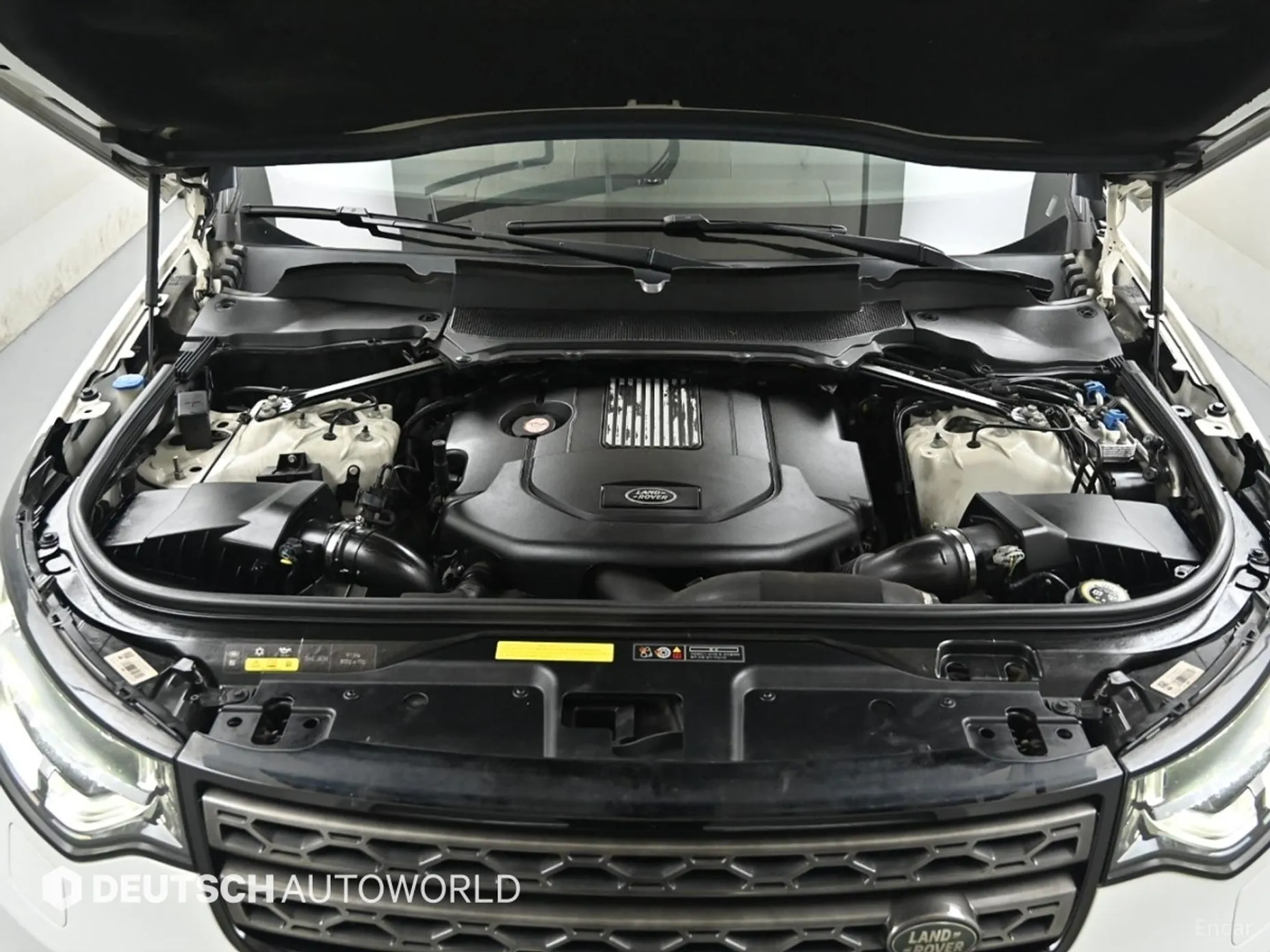 Land Rover Discovery 5 превью 5