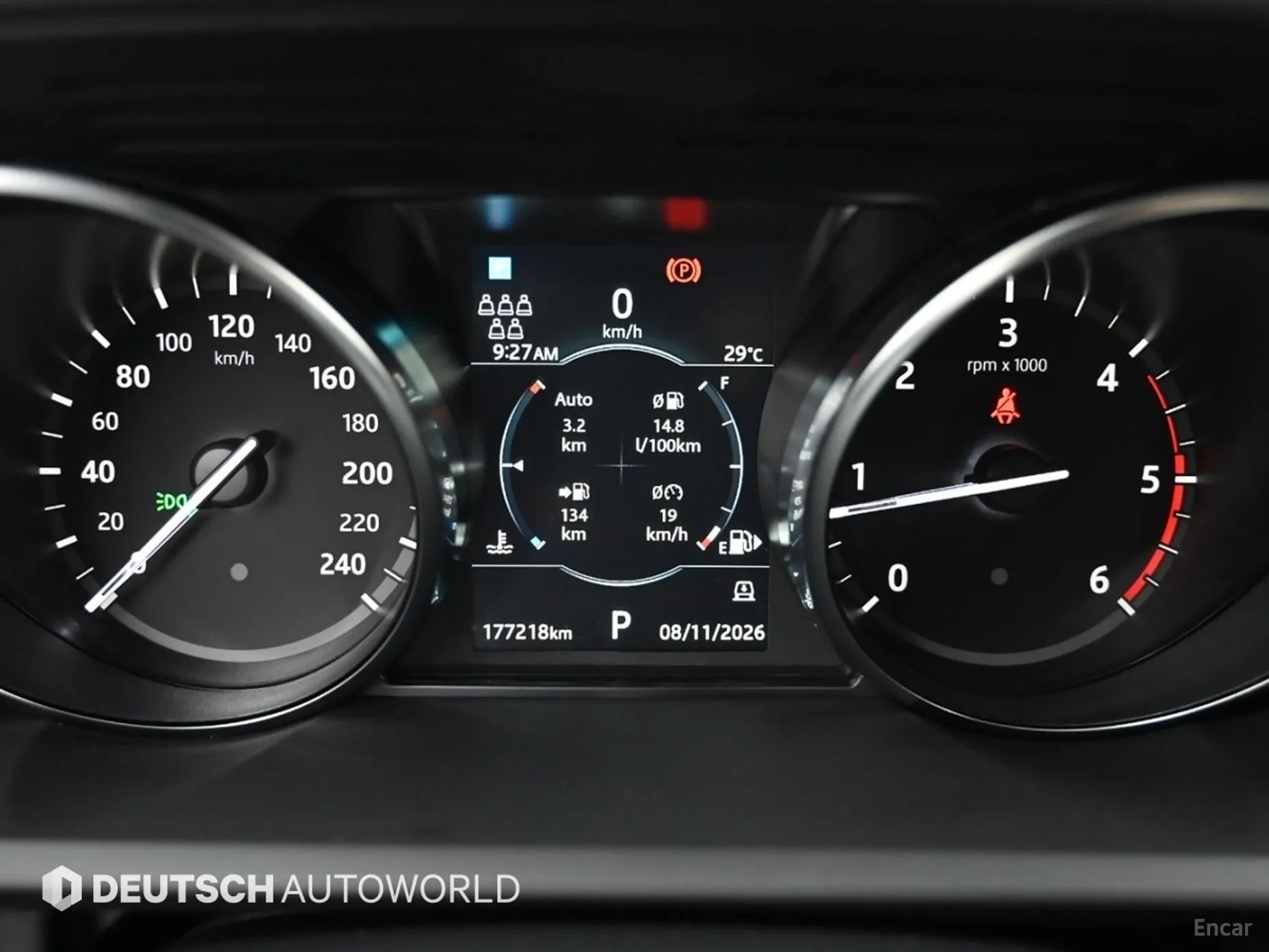 Land Rover Discovery 5 превью 6