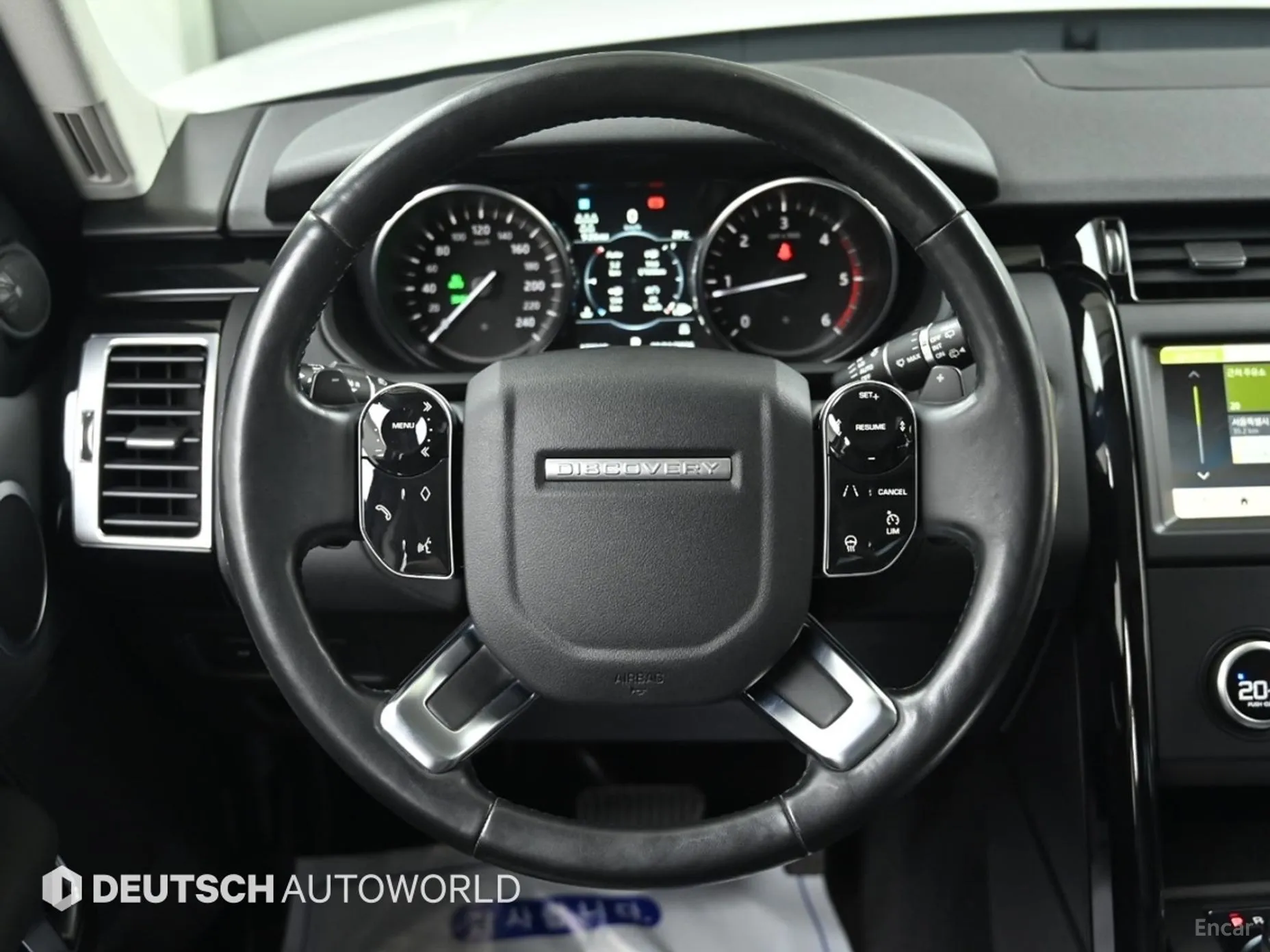 Land Rover Discovery 5 превью 7