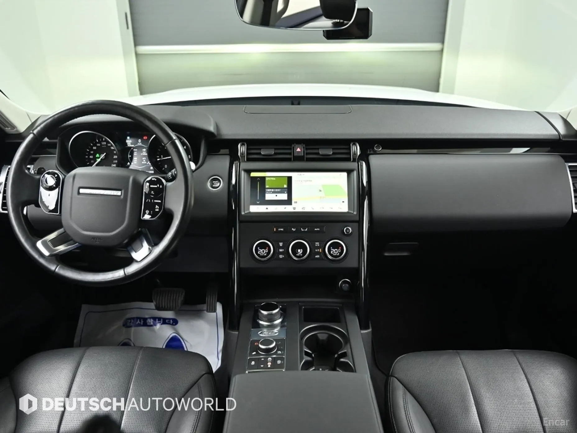 Land Rover Discovery 5 превью 8