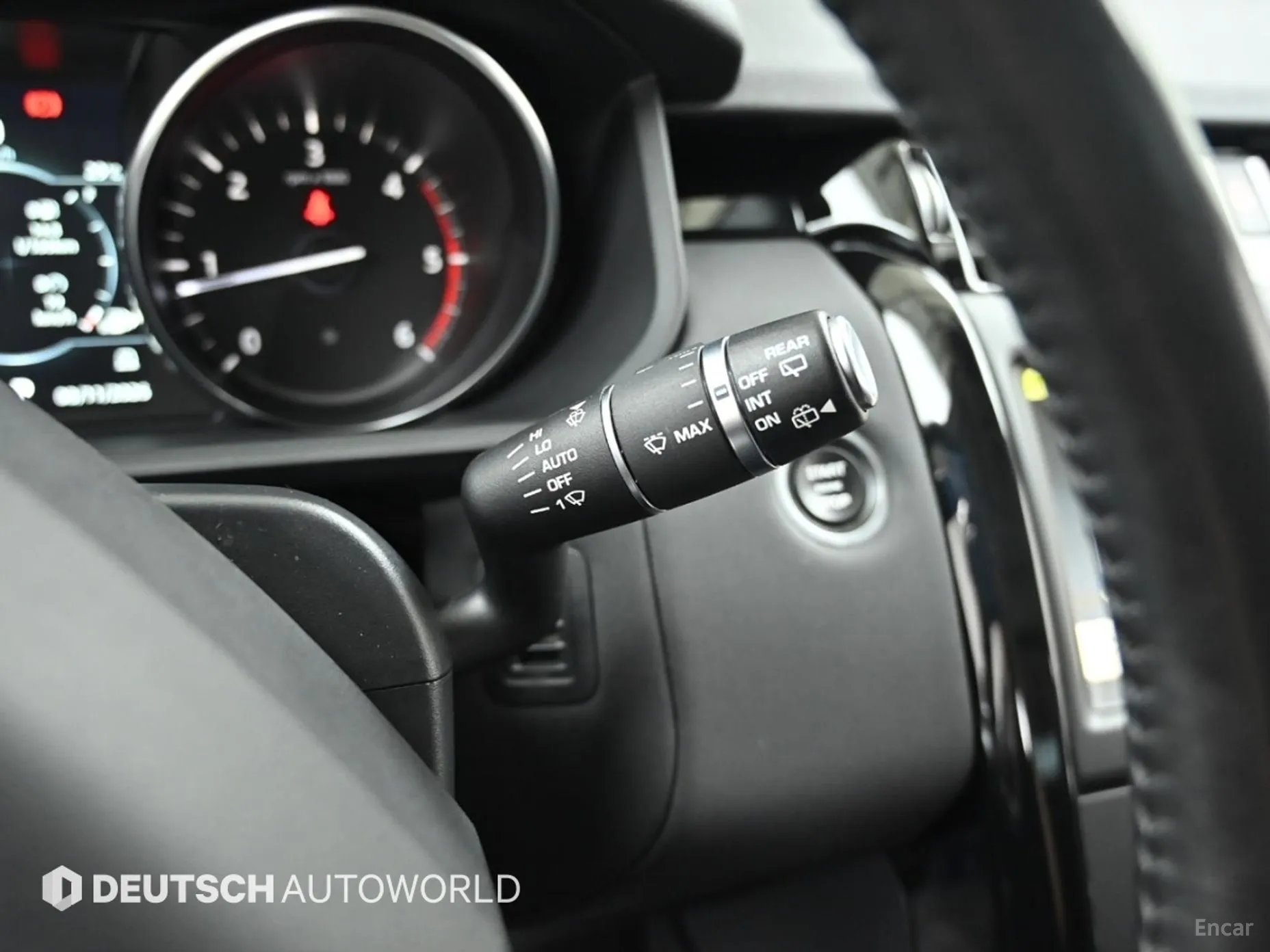 Land Rover Discovery 5 превью 9