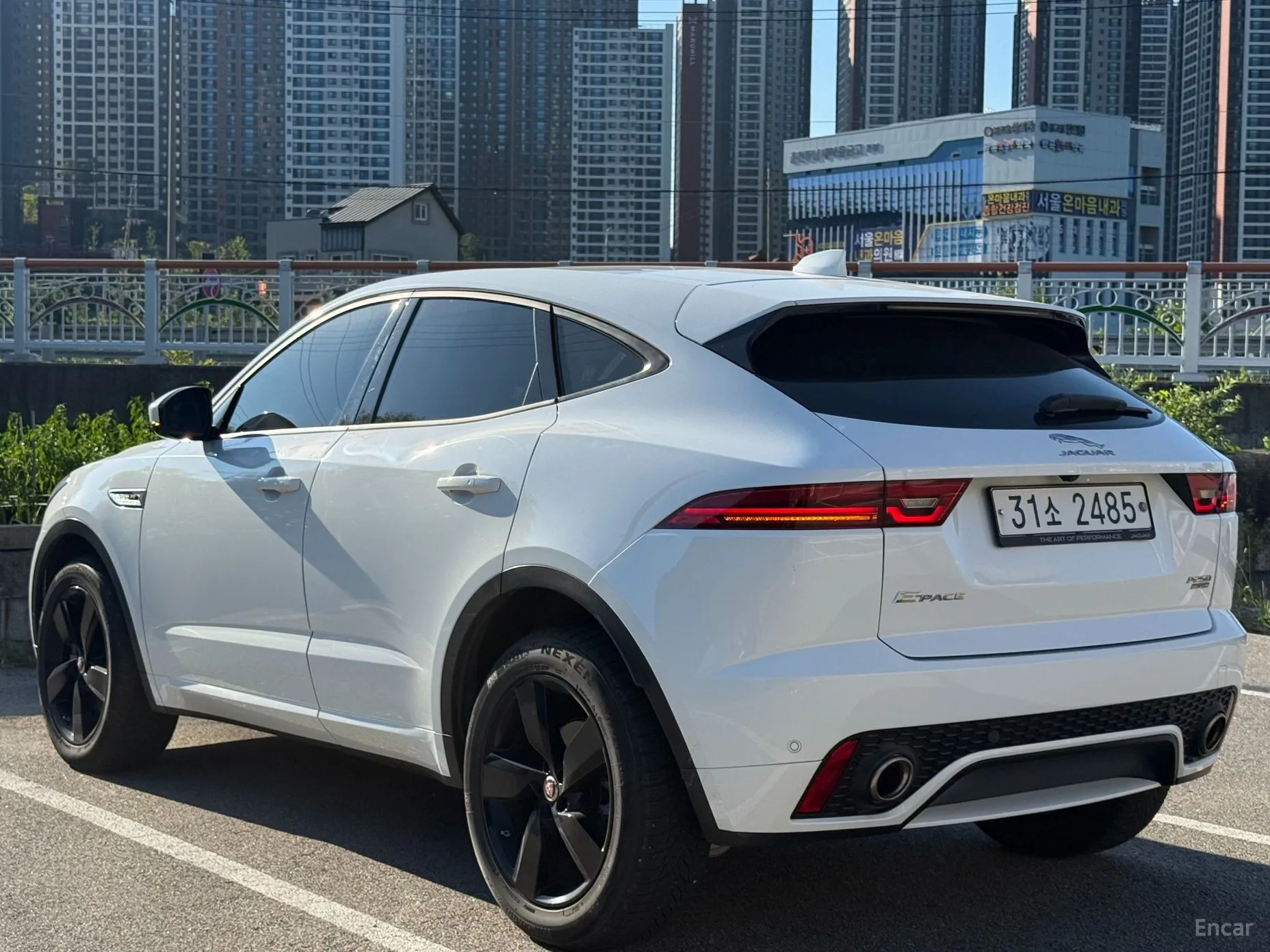 Jaguar E-PACE