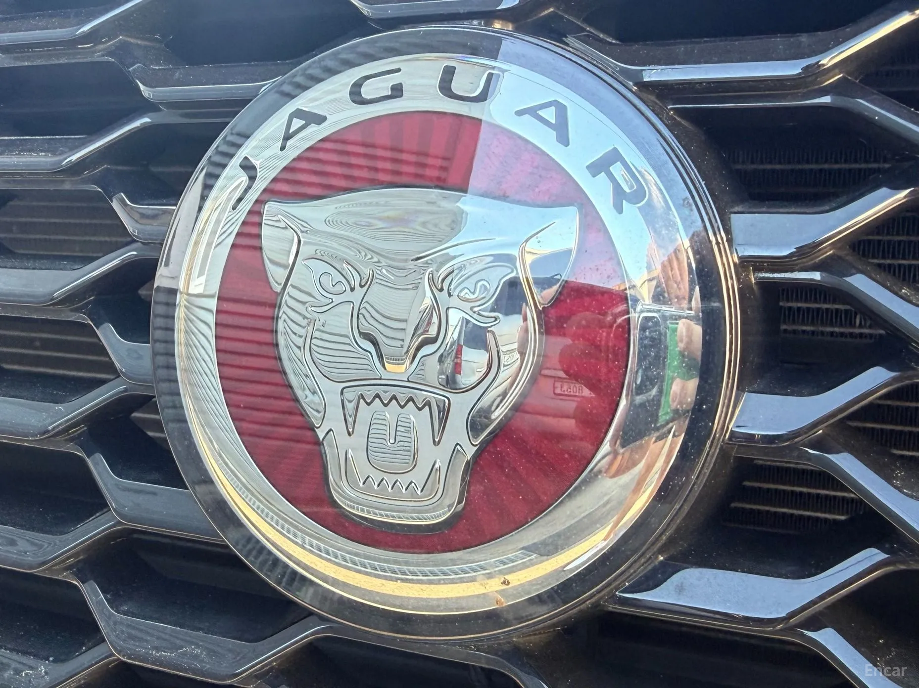 Jaguar E-PACE превью 16