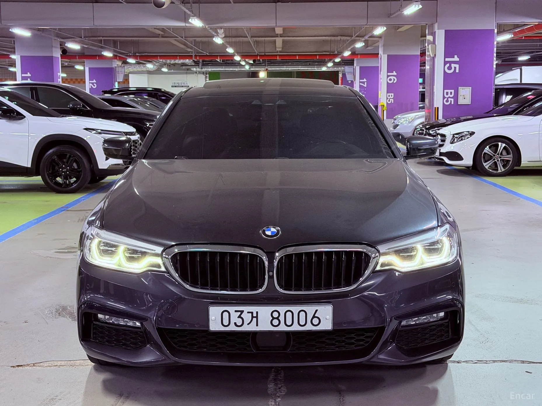 BMW 5 Series (G30) превью 3