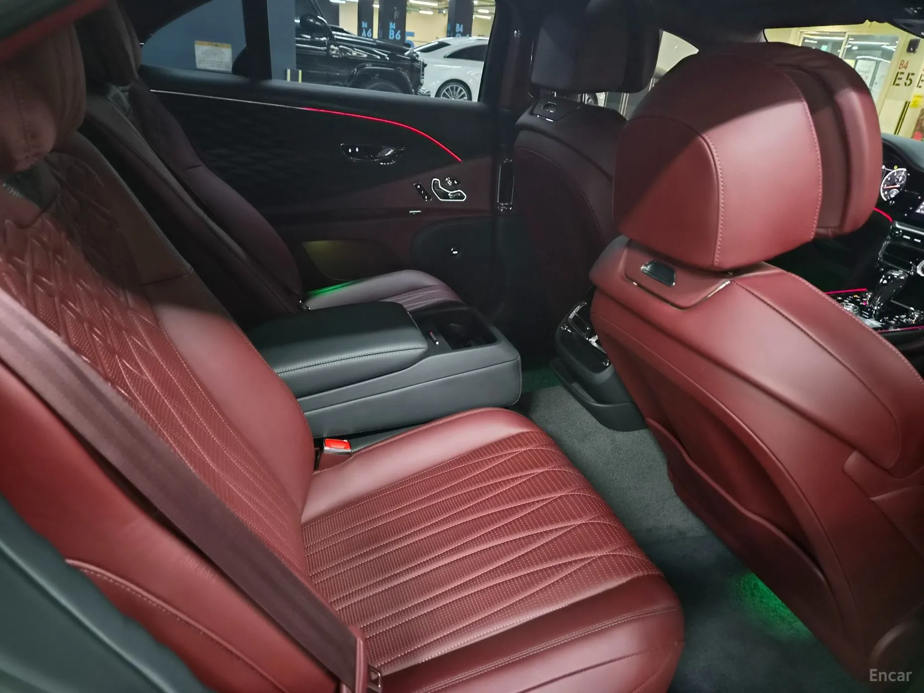 Bentley Flying Spur 3rd Generation превью 10