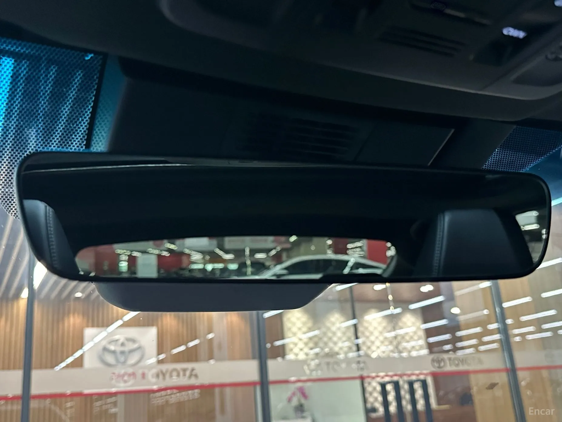 Toyota Camry (XV80) превью 17