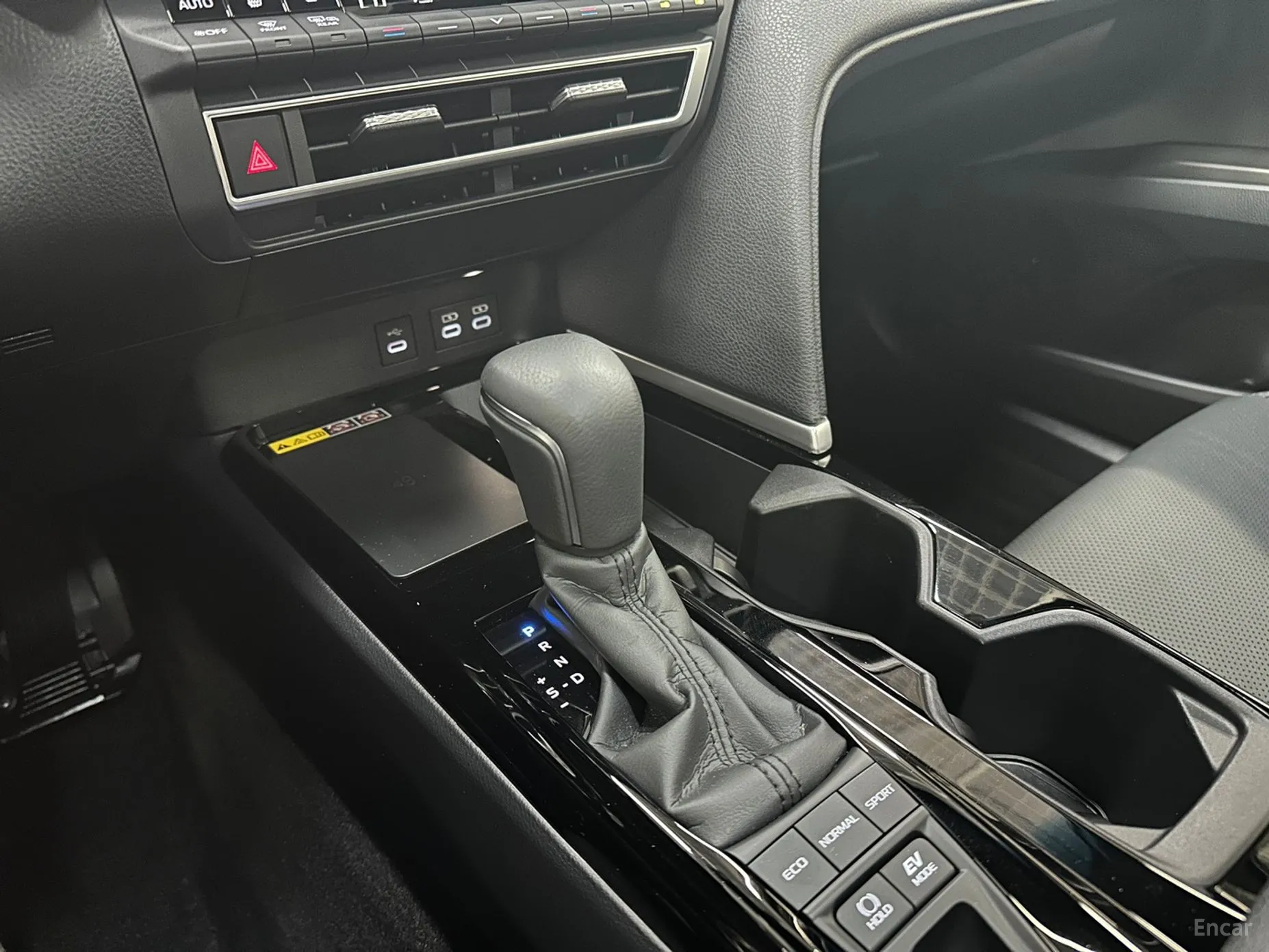 Toyota Camry (XV80) превью 9