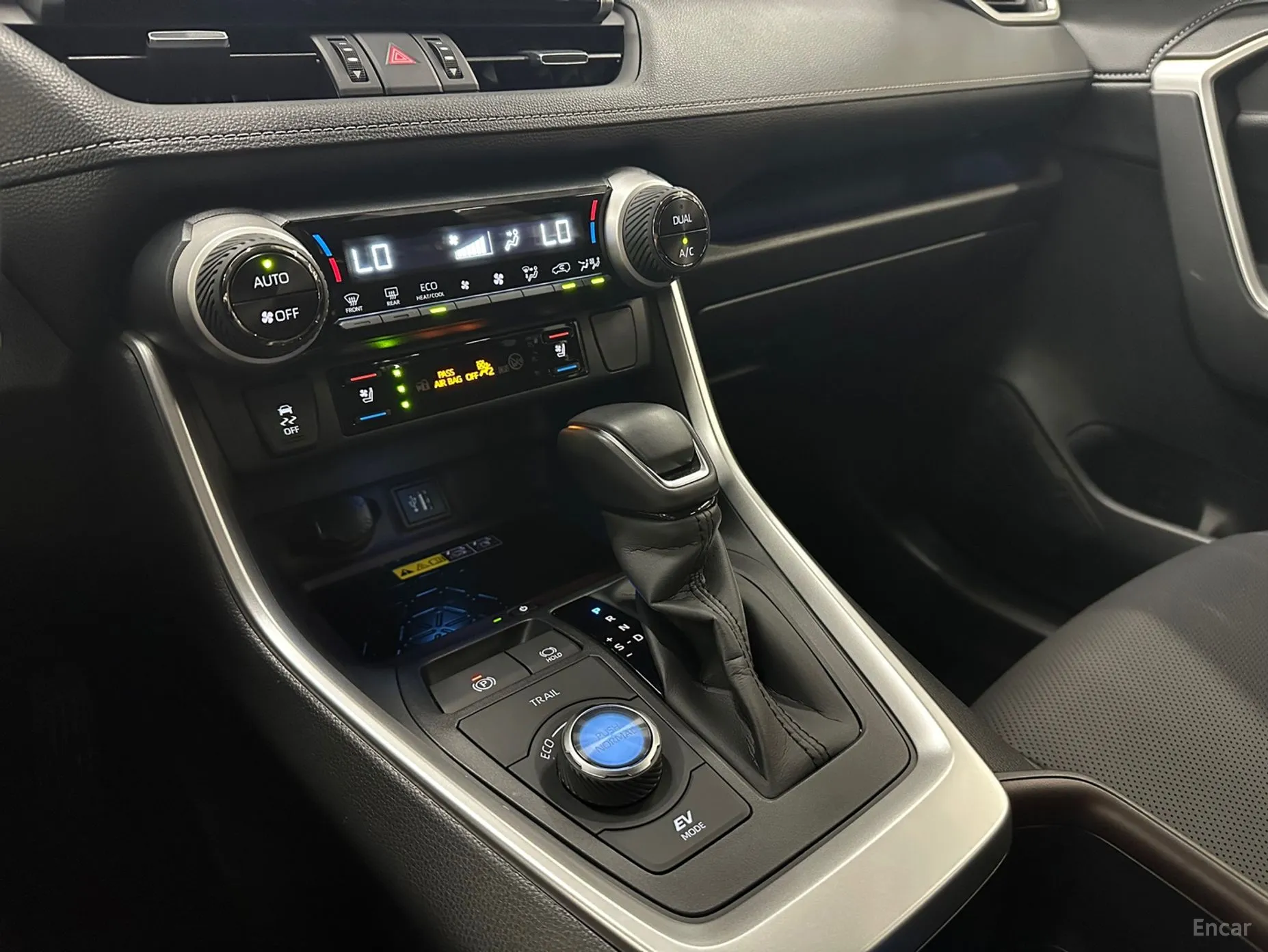 Toyota RAV4 5th Generation превью 9