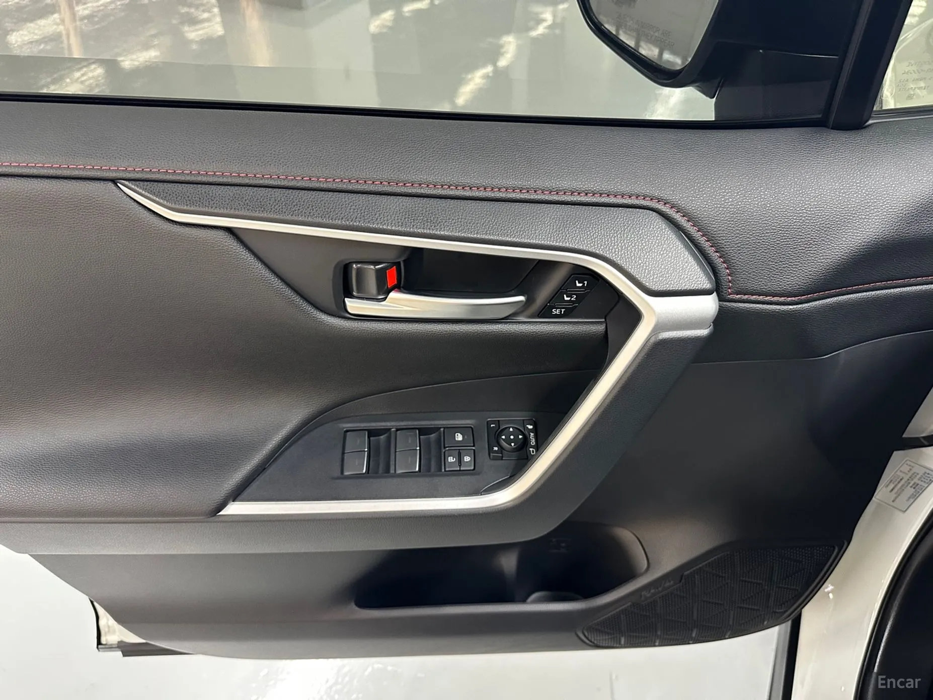 Toyota RAV4 5th Generation превью 12