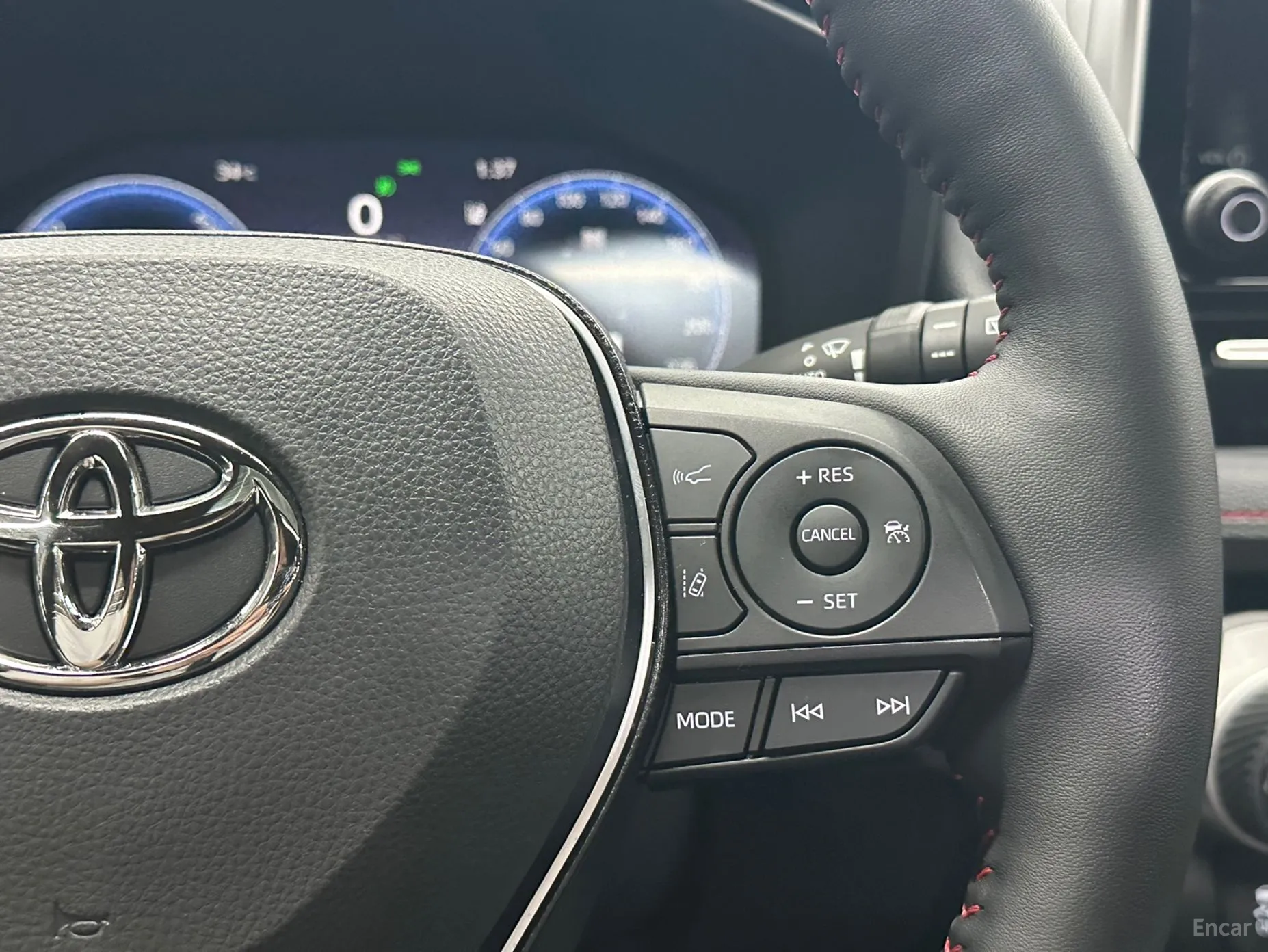 Toyota RAV4 5th Generation превью 14