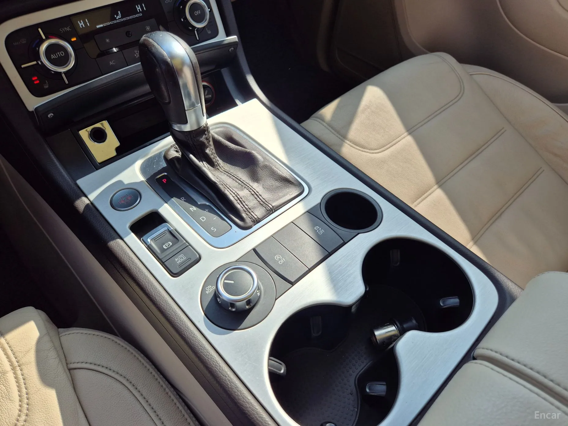 Volkswagen New Touareg превью 9