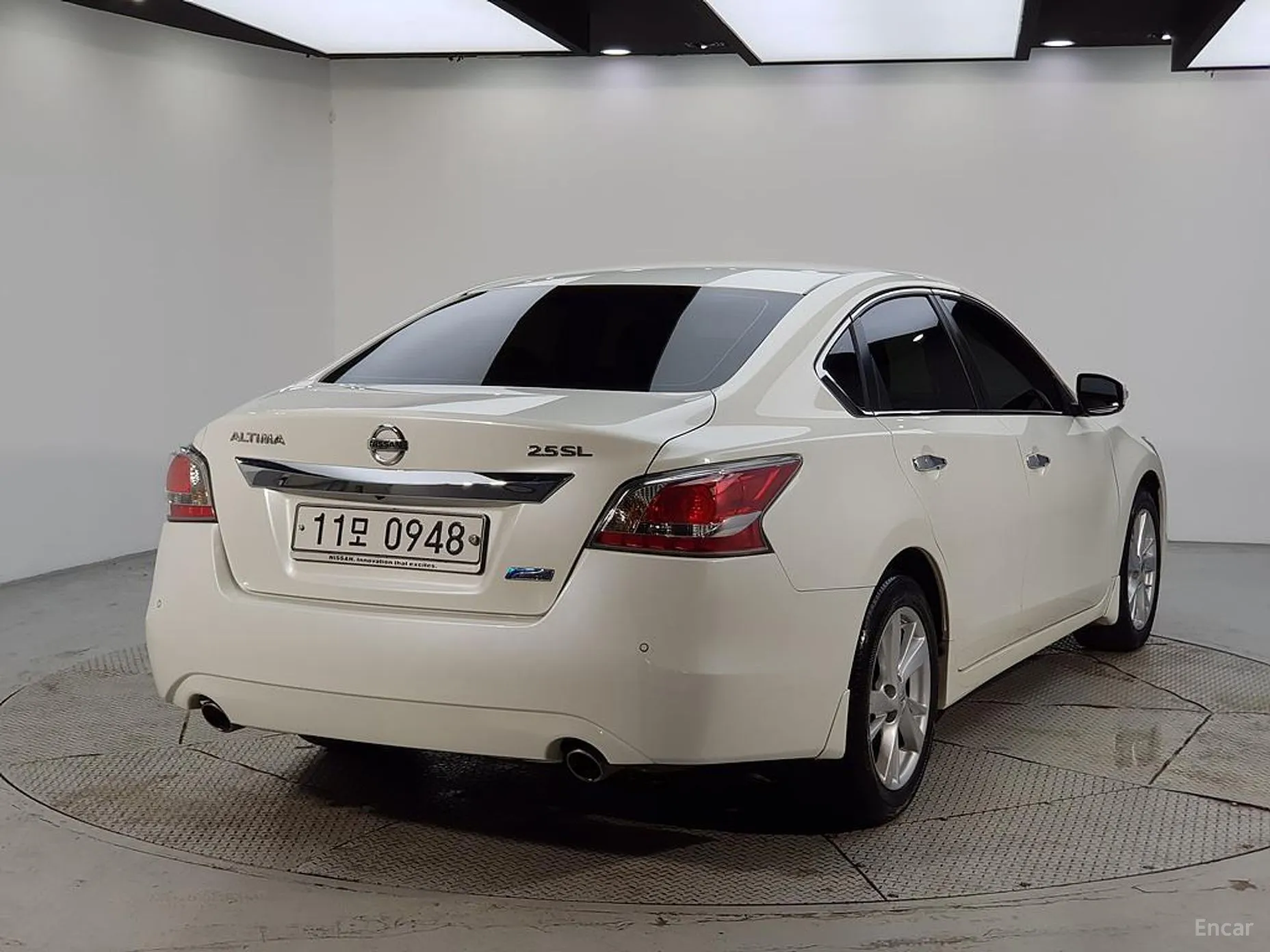 Nissan Altima превью 4
