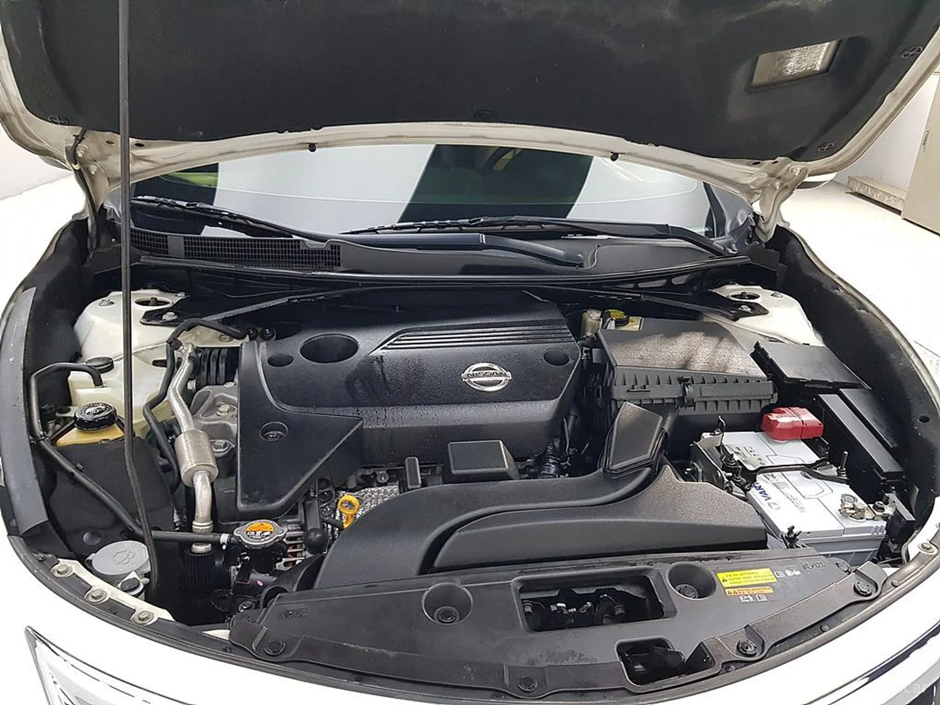 Nissan Altima превью 6