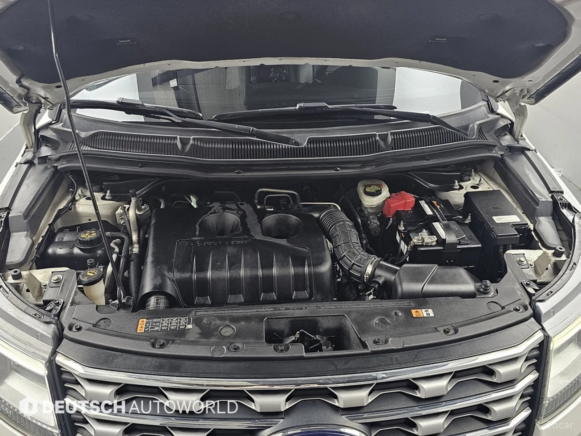 Ford Explorer превью 18