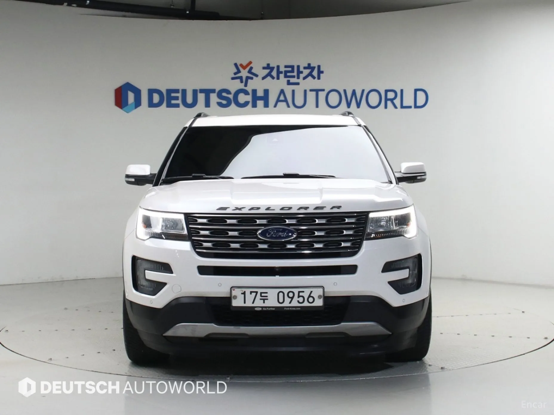 Ford Explorer превью 3