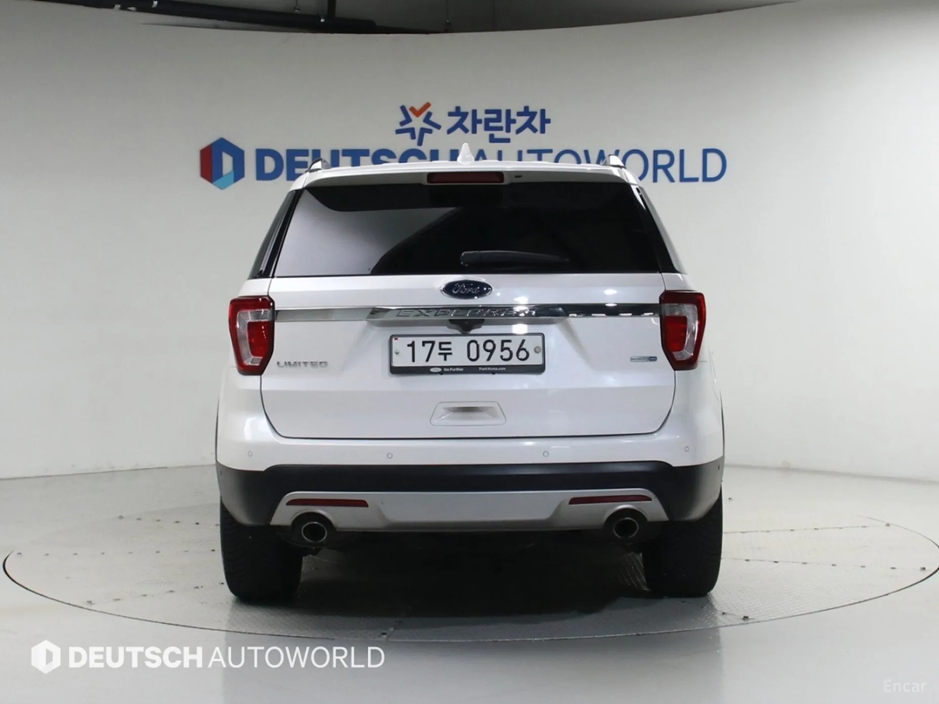 Ford Explorer превью 4