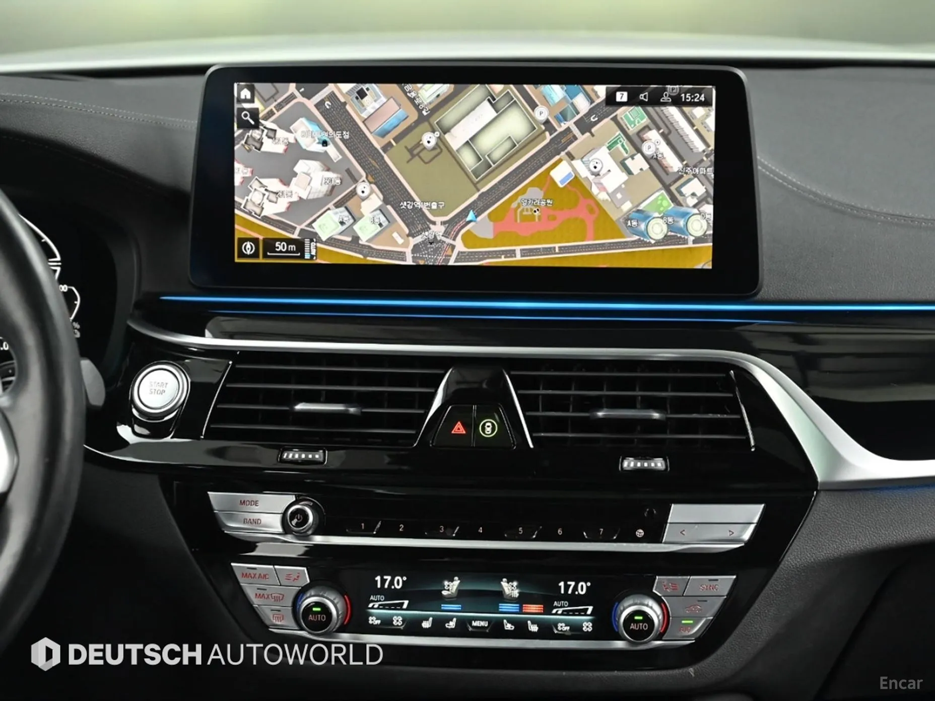 BMW 5 Series (G30) превью 12