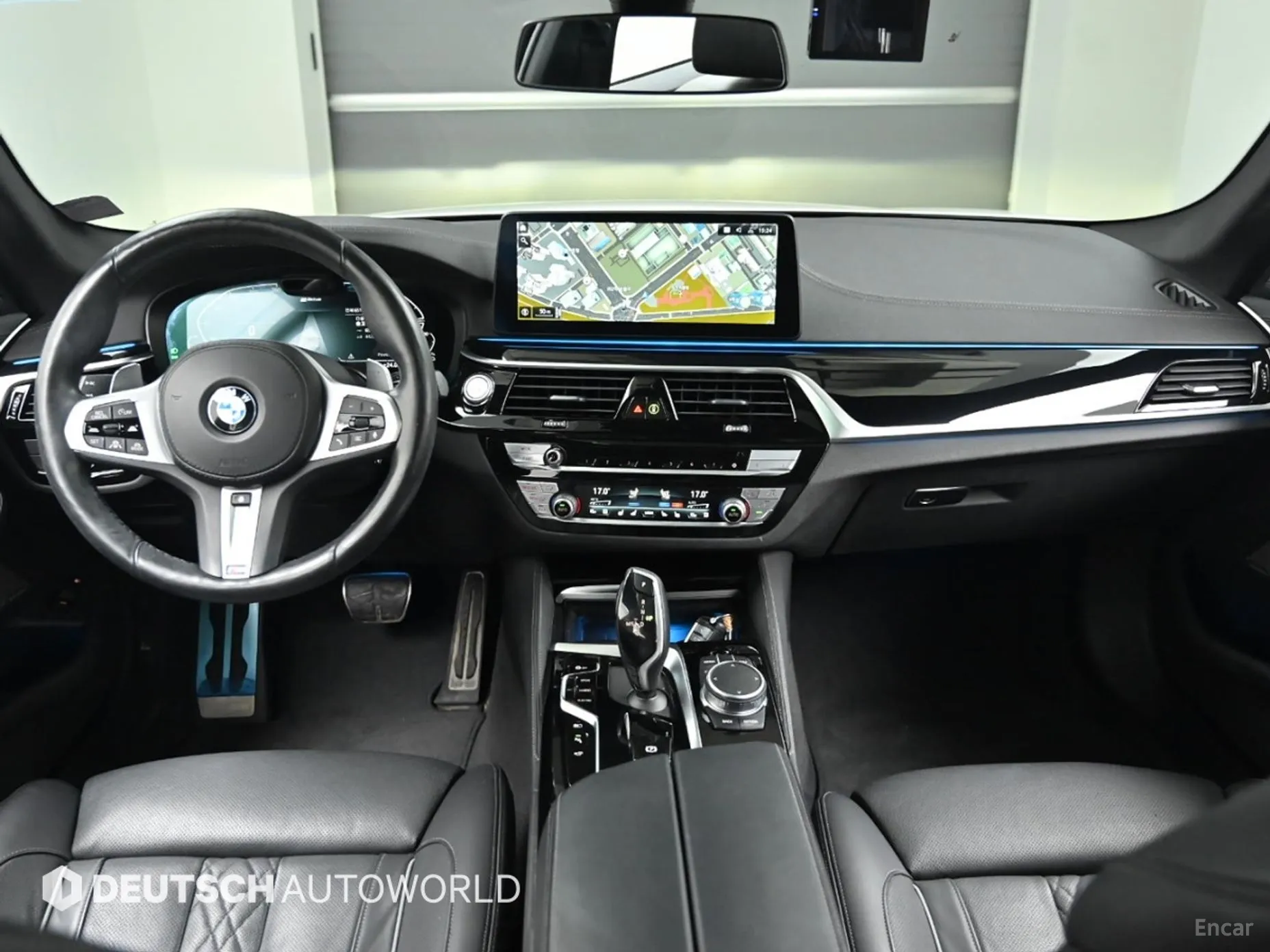 BMW 5 Series (G30) превью 7
