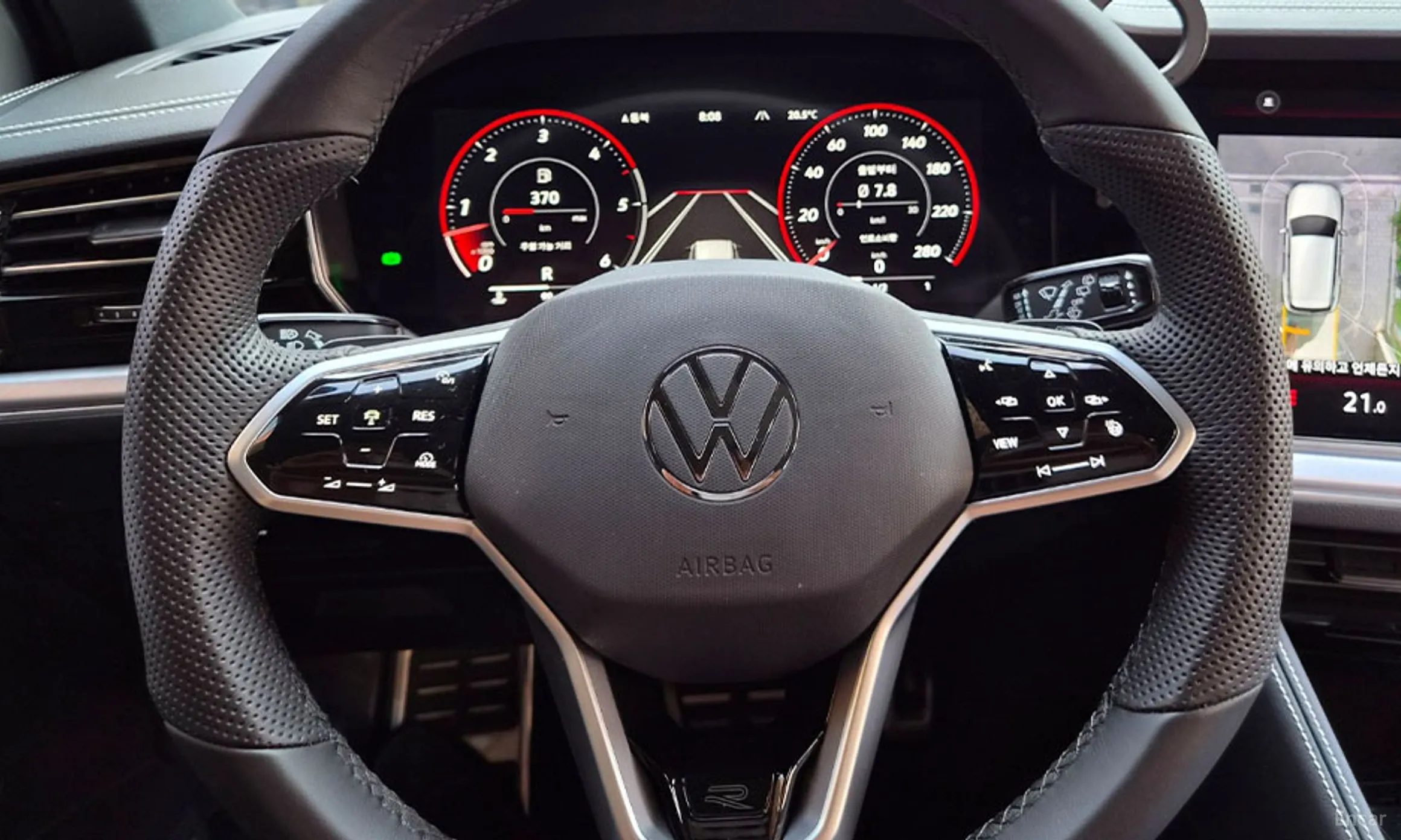 Volkswagen Touareg 3rd Generation превью 6